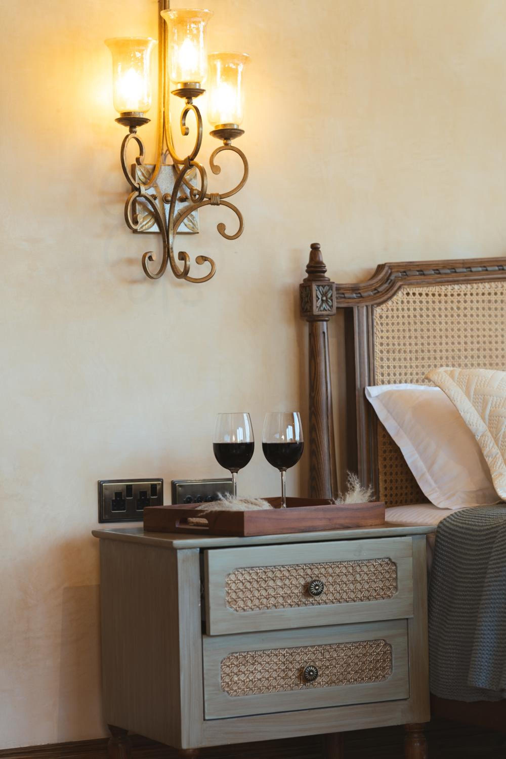 Casa de Raga by tisyastays