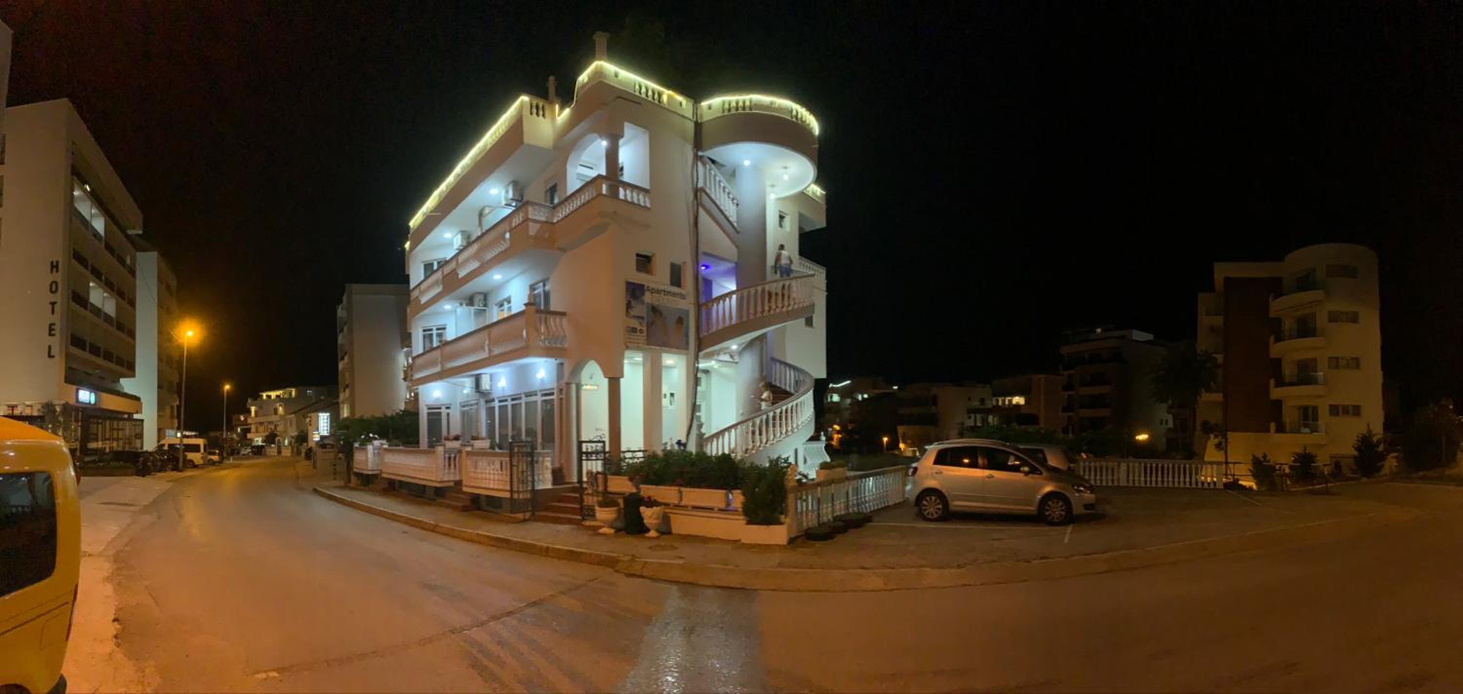 Apartments Delfin