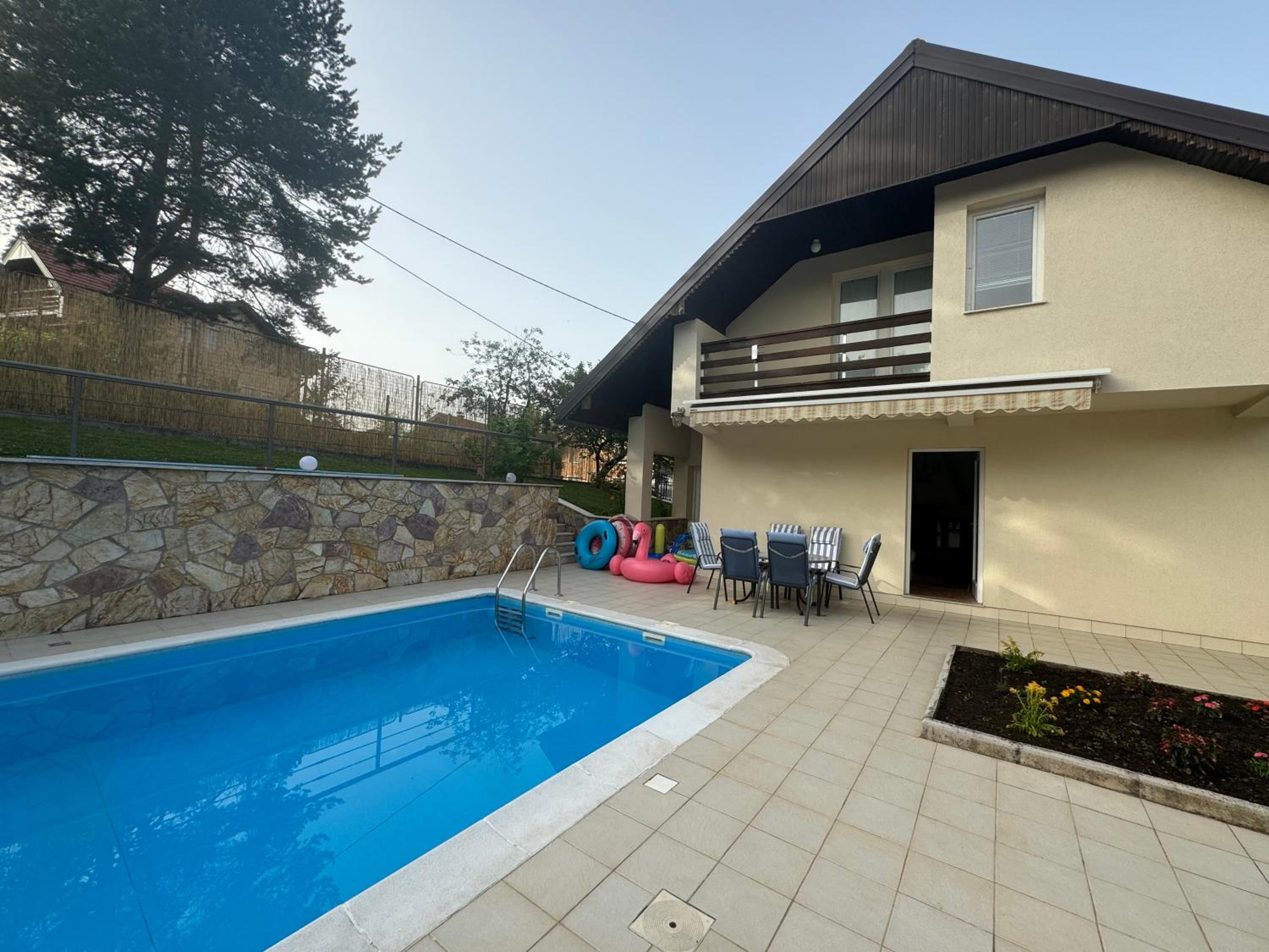 Villa RELAX Miševići