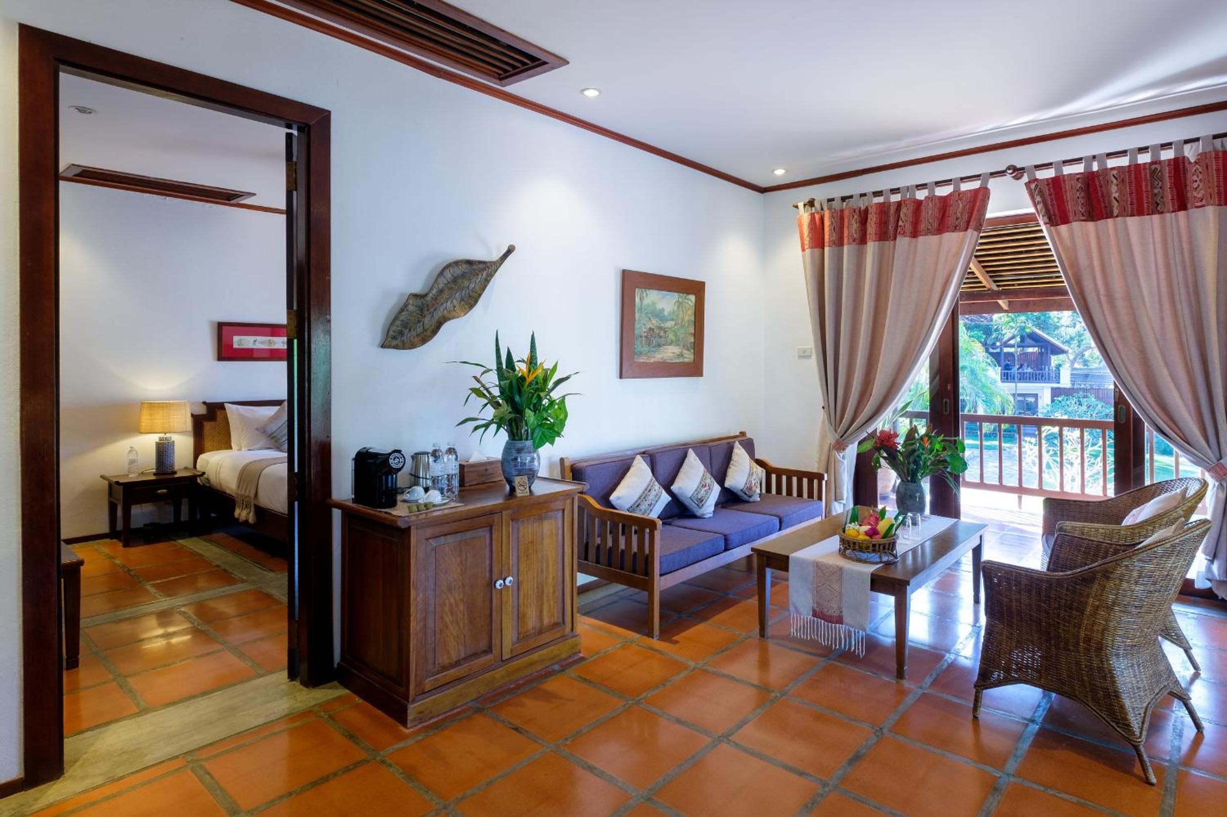Riverside Boutique Resort, Vang Vieng — photo 31