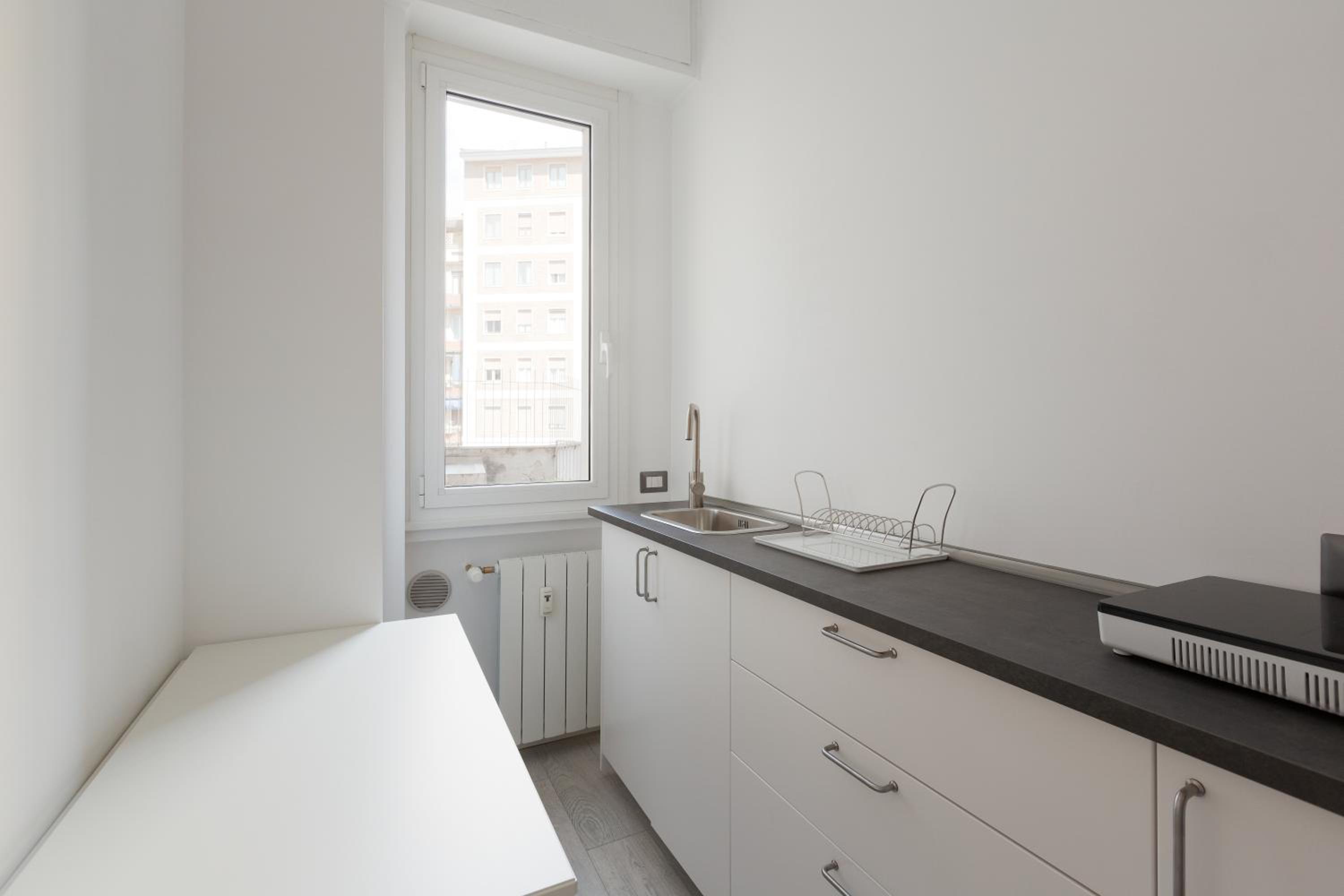 Milan-Corso Lodi Cosy Apartment with small terrace