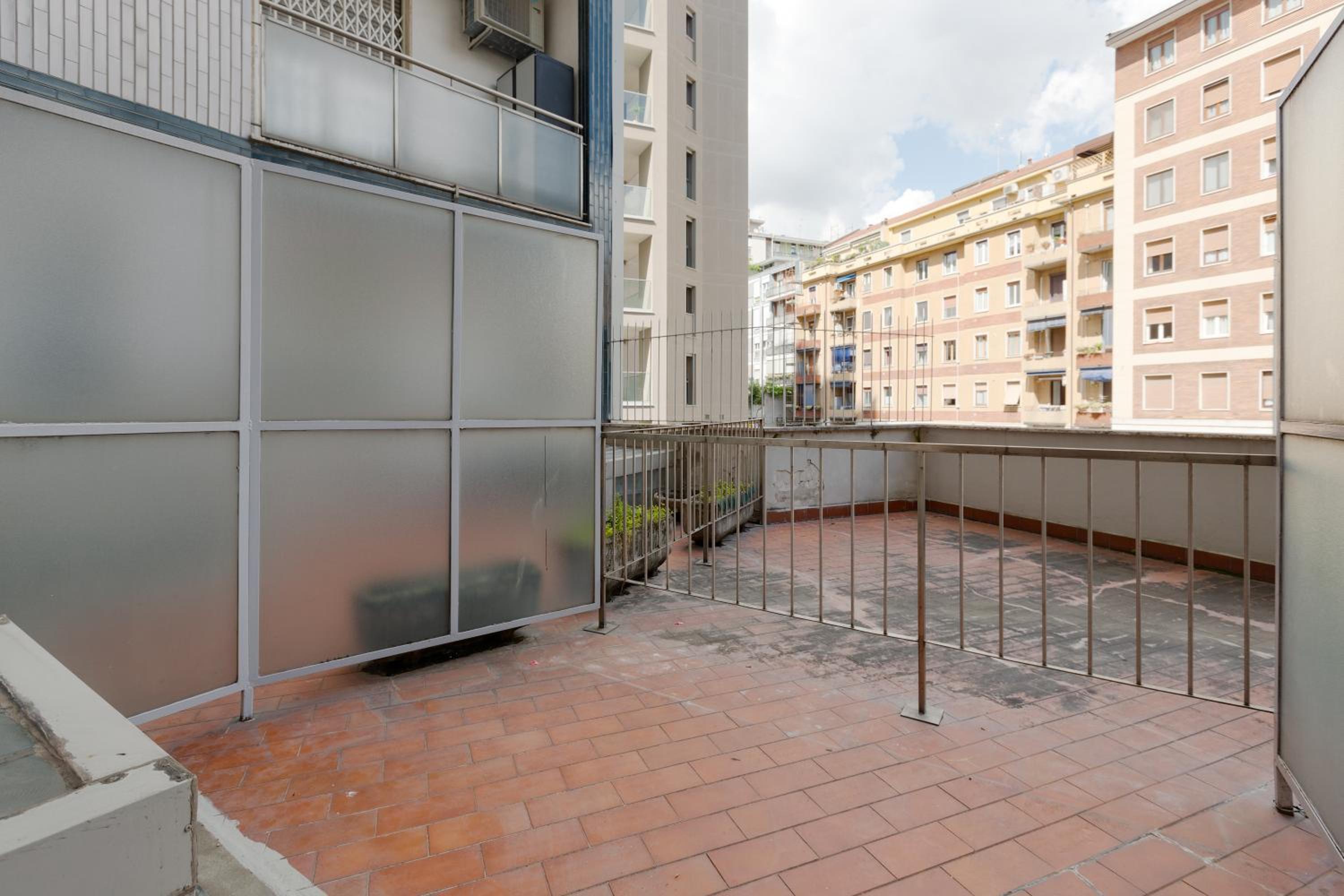 Milan-Corso Lodi Cosy Apartment with small terrace