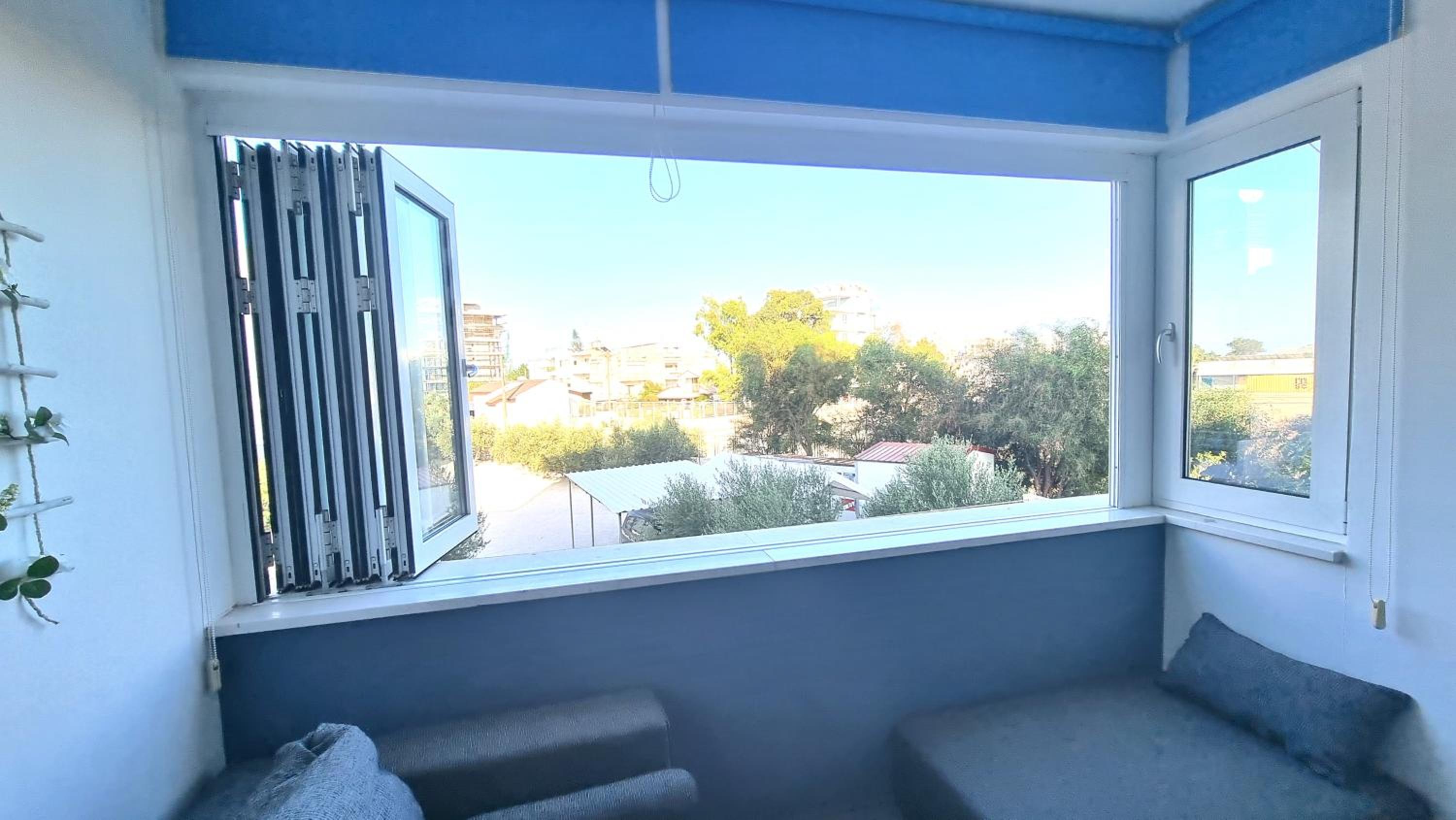 Beachside Comfort - 2Br Apt,5 Min to the Beach