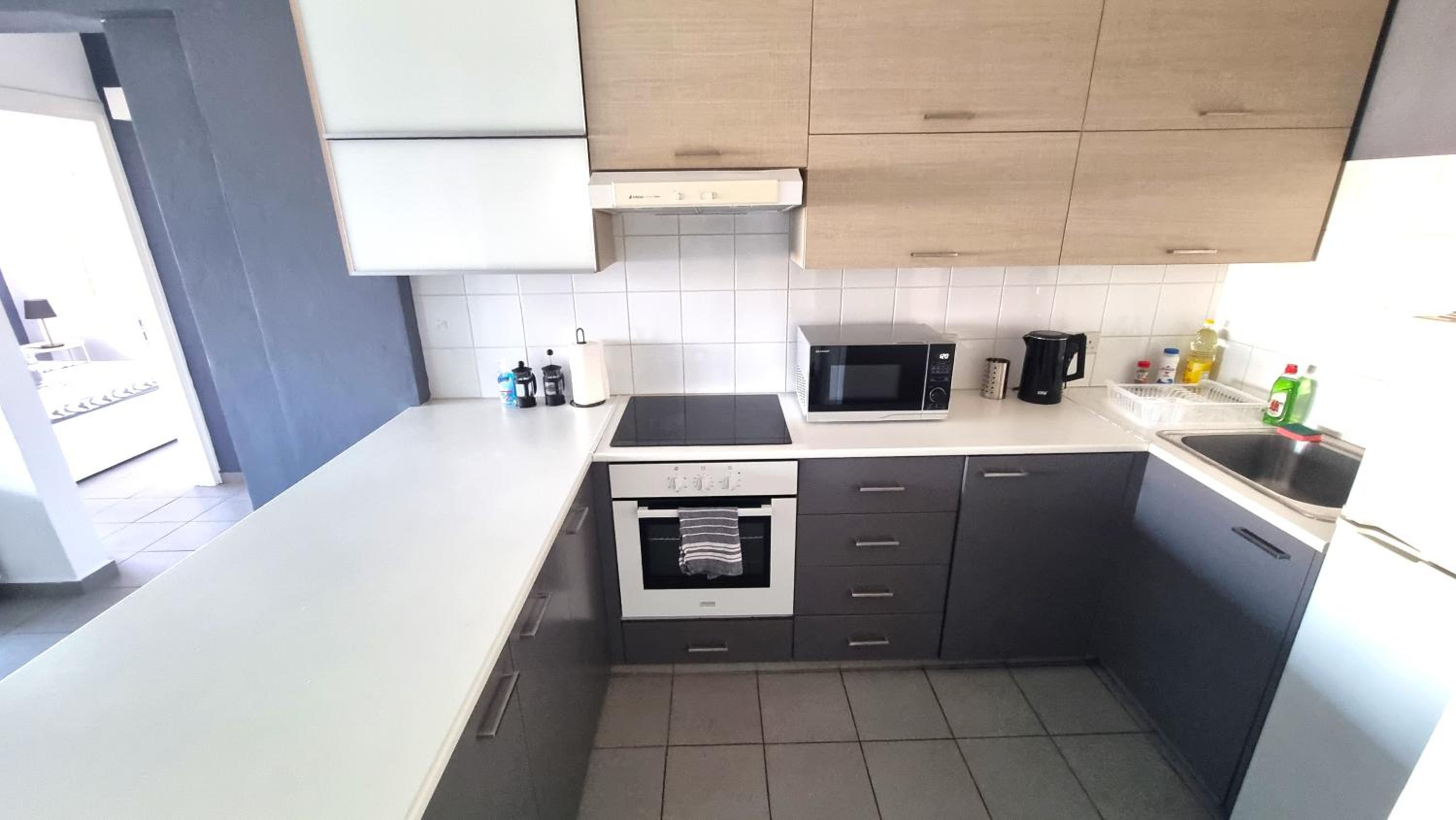 Beachside Comfort - 2Br Apt,5 Min to the Beach