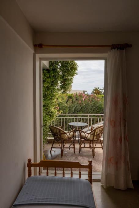 Serenity Maisonette by the sea view 5