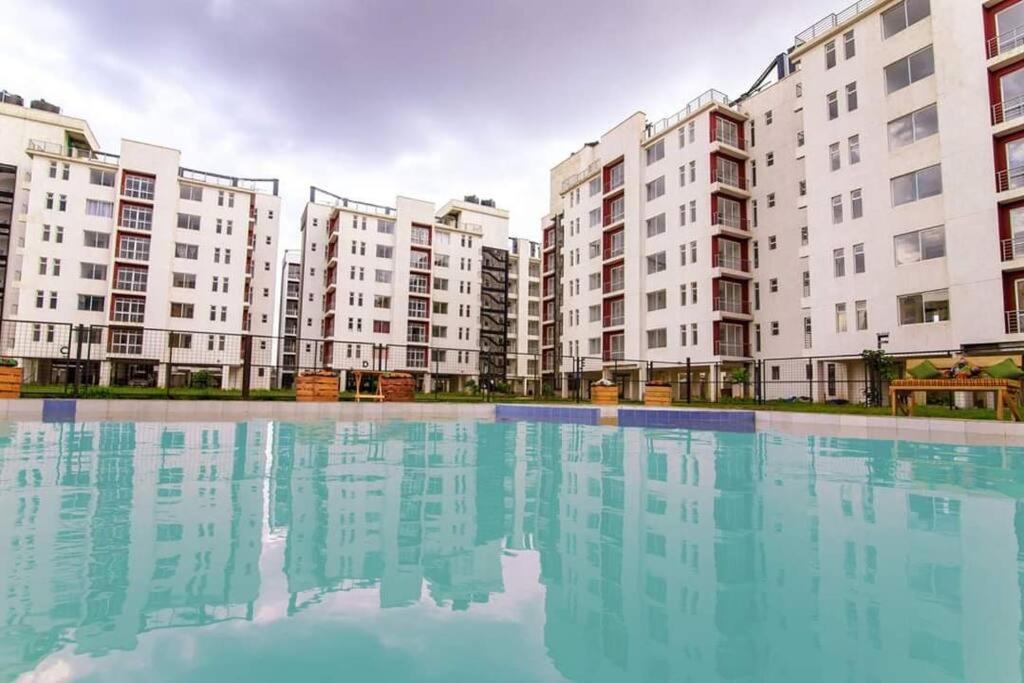 1Br Minimalist Apt at Racecourse