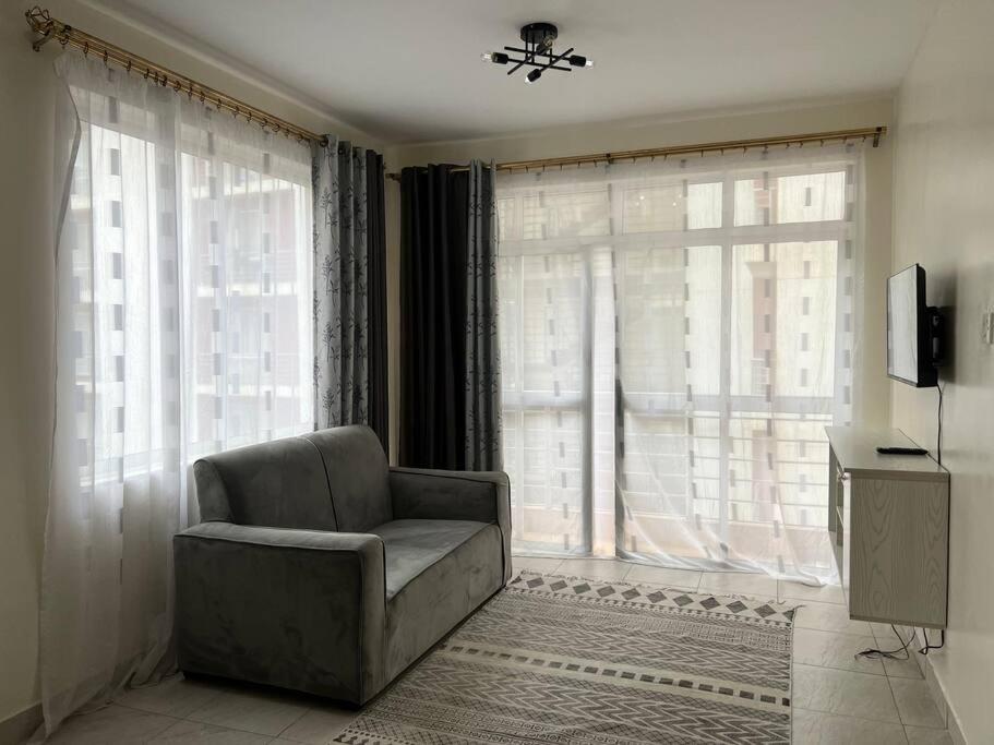 1Br Minimalist Apt at Racecourse