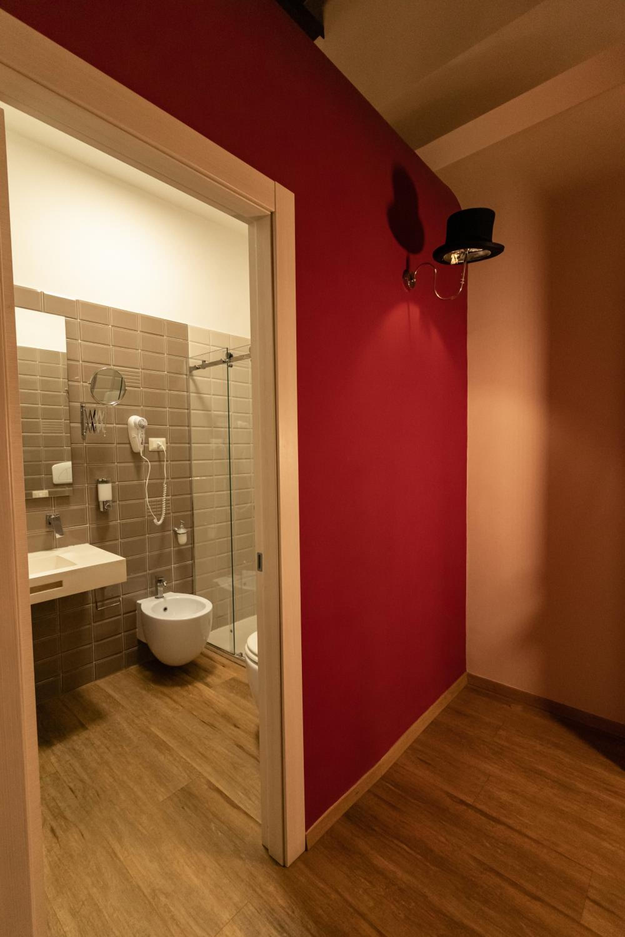 Duomo Luxury Suites