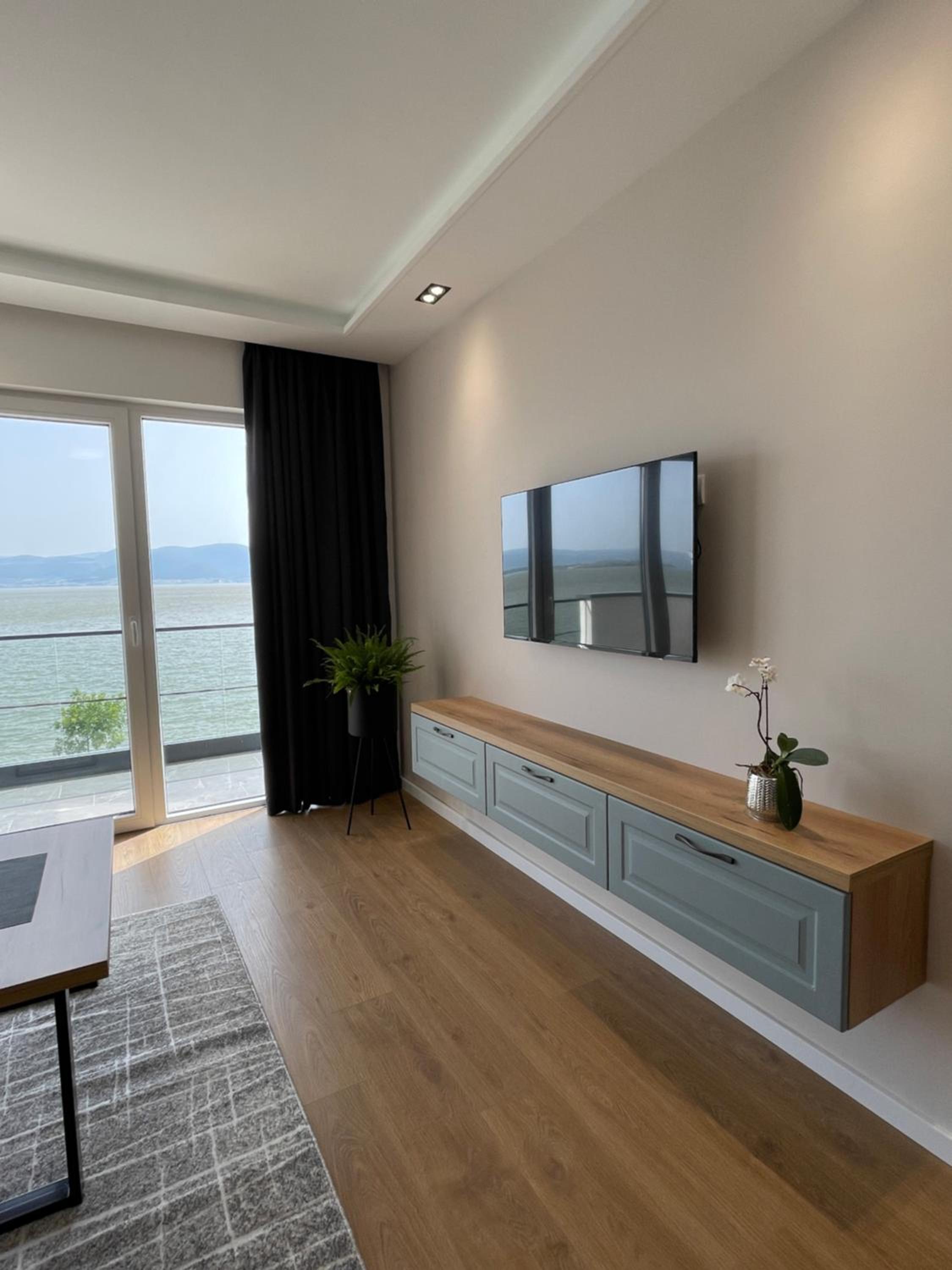 Relax Residence