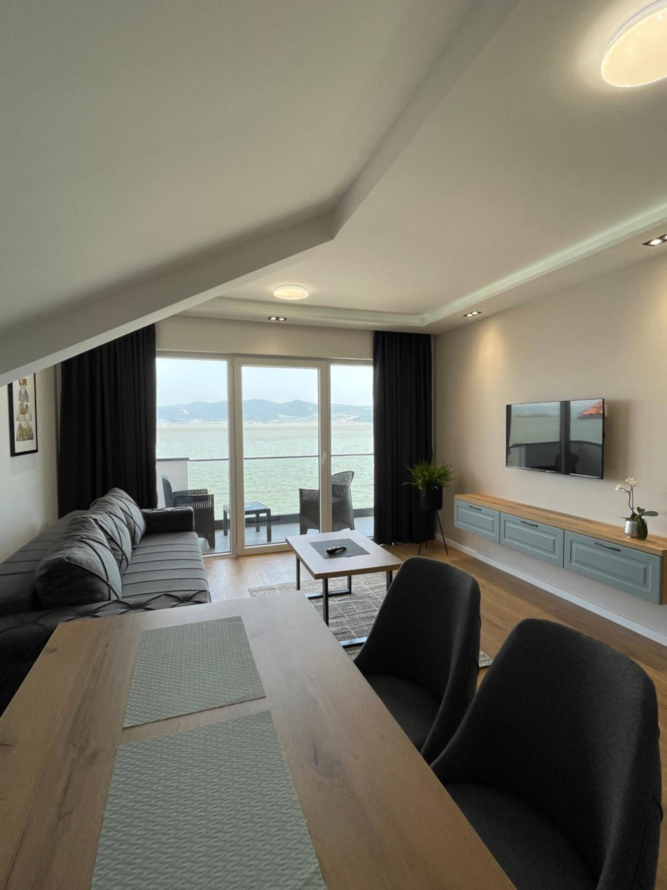 Relax Residence