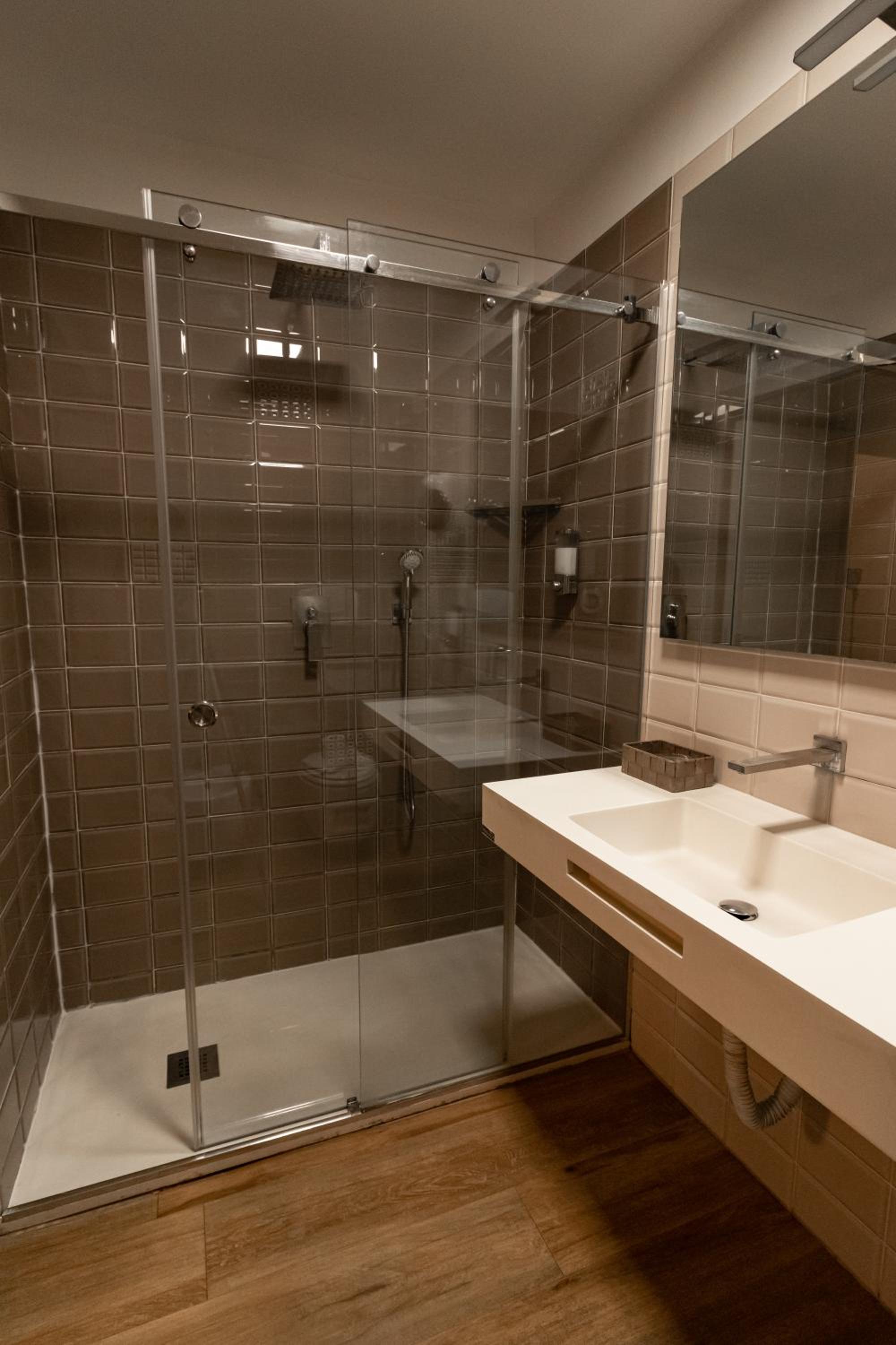 Duomo Luxury Suites