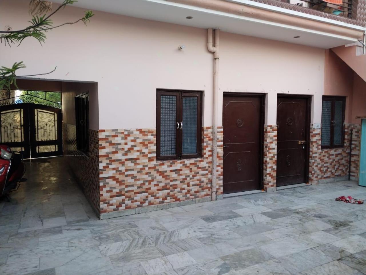 Rishikesh bhavan