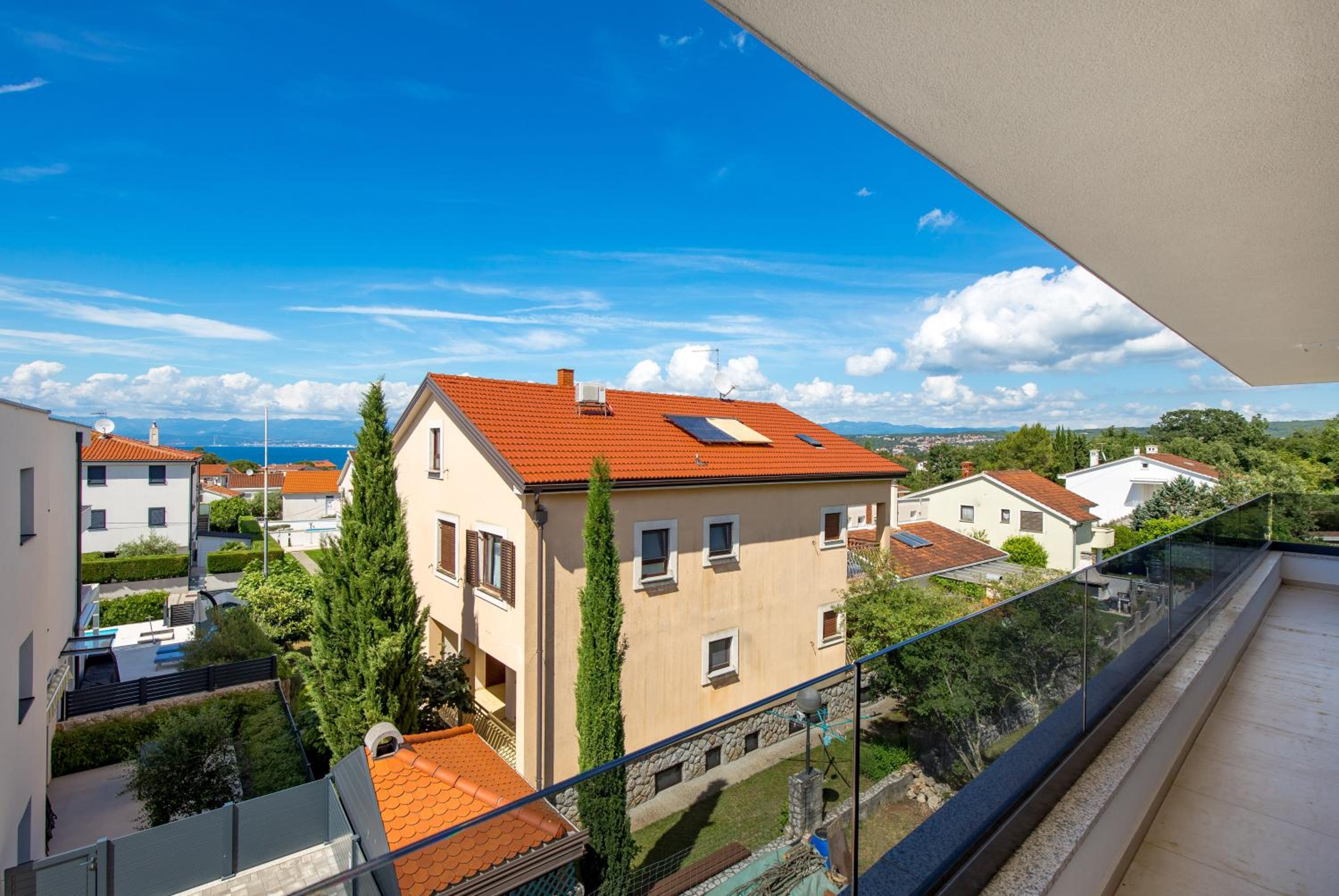 Stella & Gloria apartments with balcony