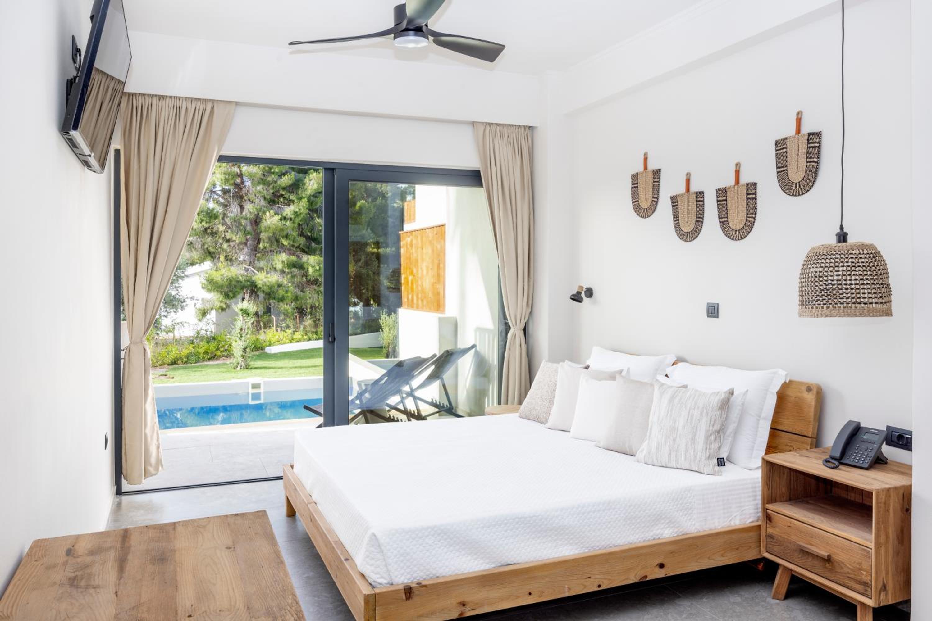 Elion Seaside Resort