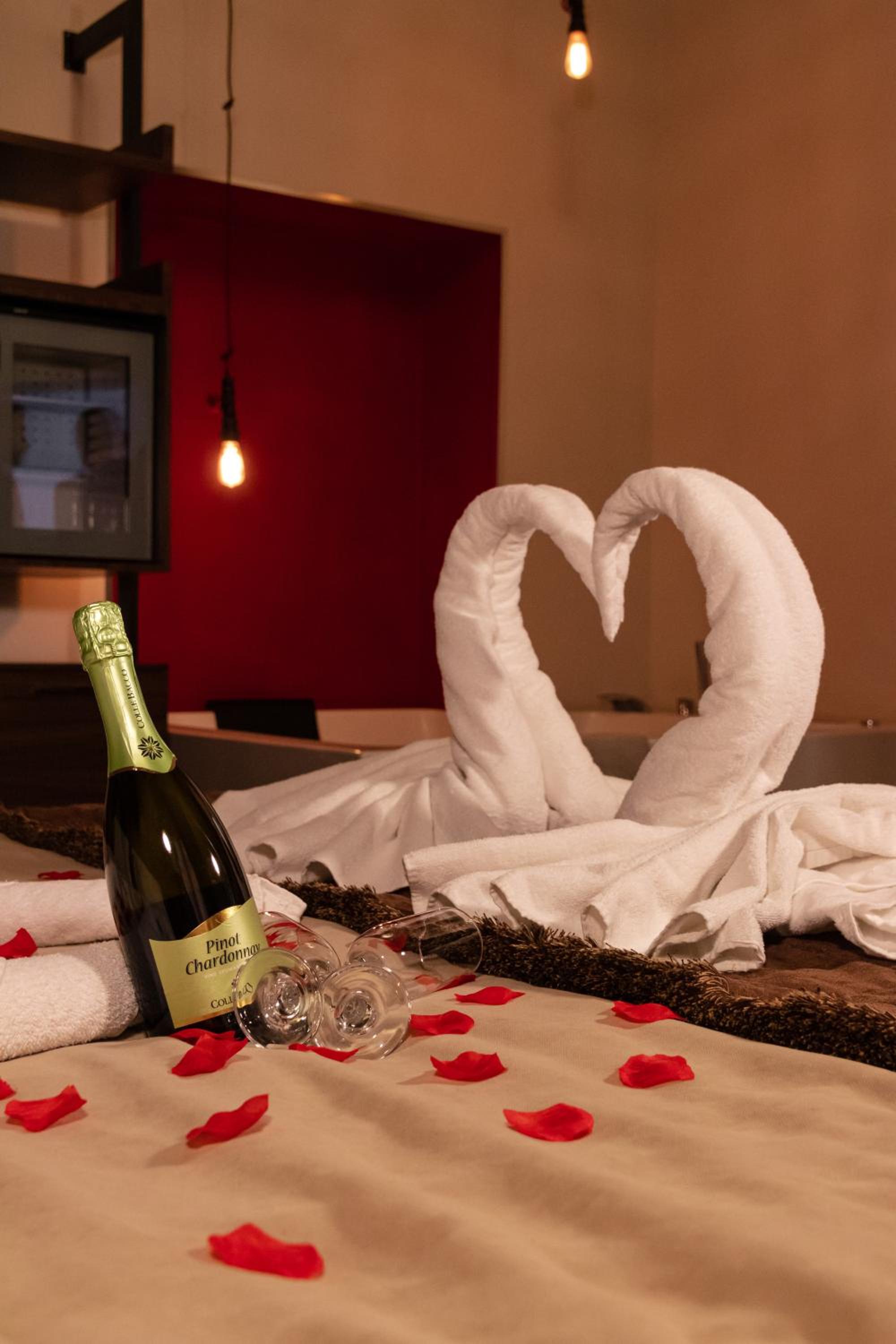 Duomo Luxury Suites