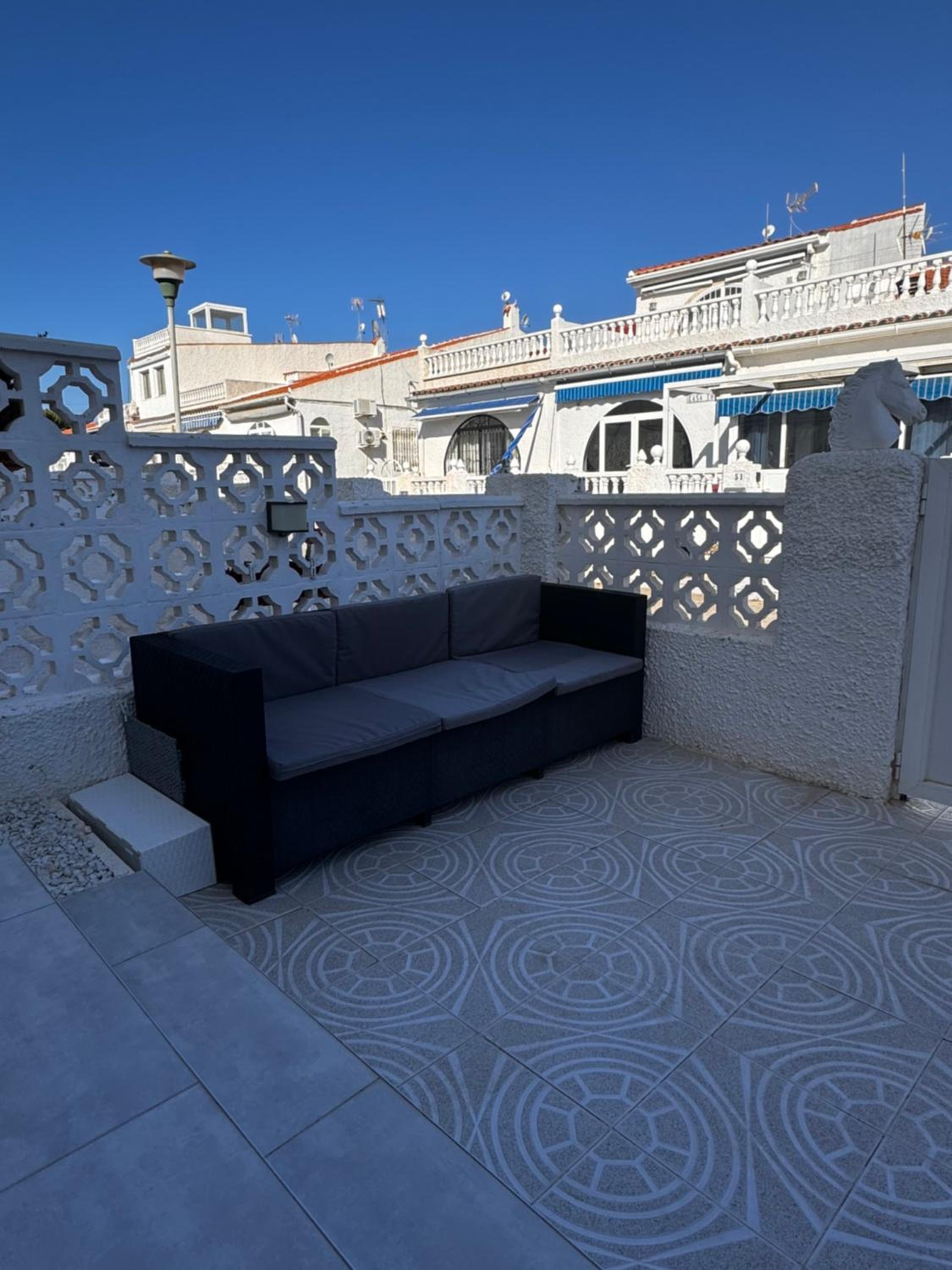 Laguna Rosa with jacuzzi
