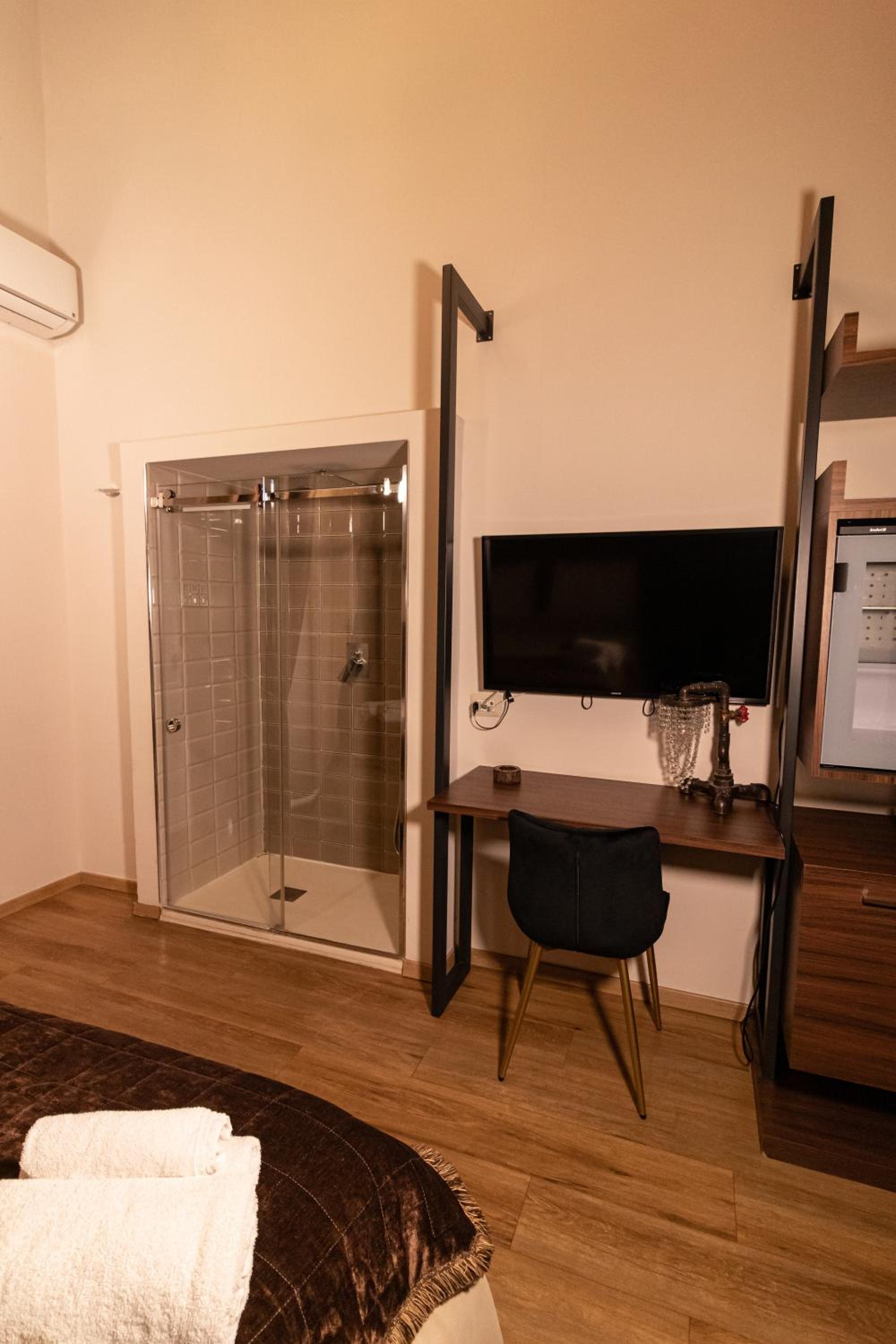 Duomo Luxury Suites