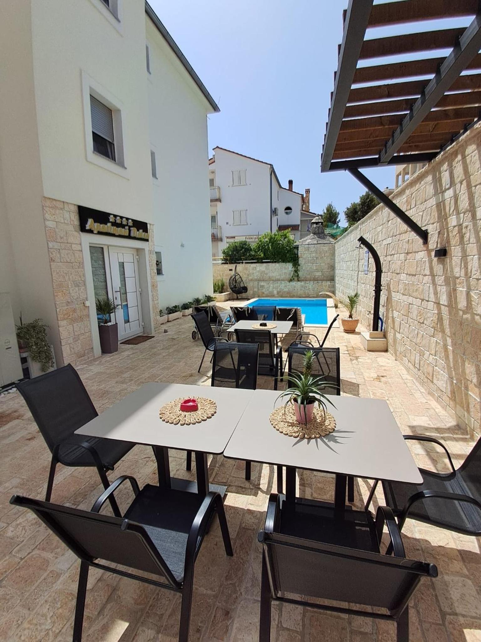 Apartmani Datea