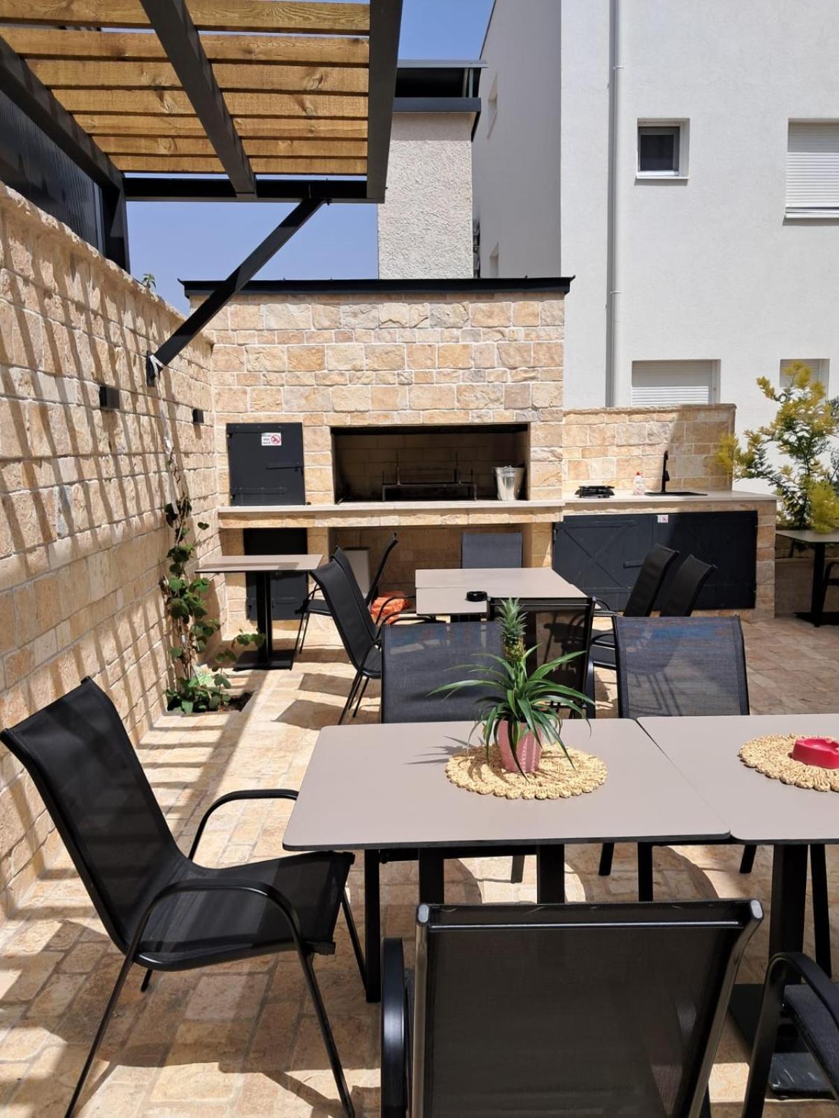 Apartmani Datea