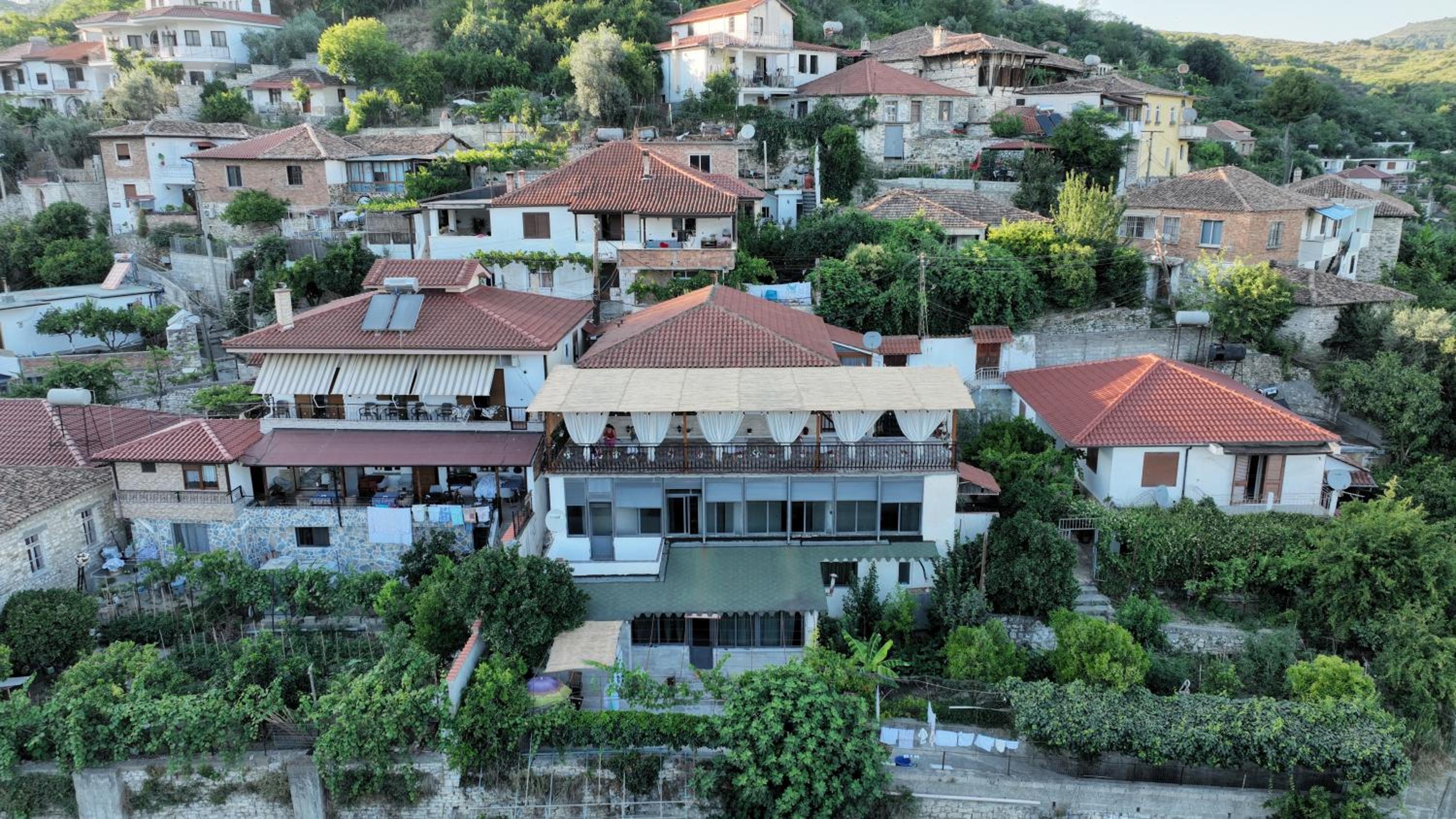 Vila Spahiu