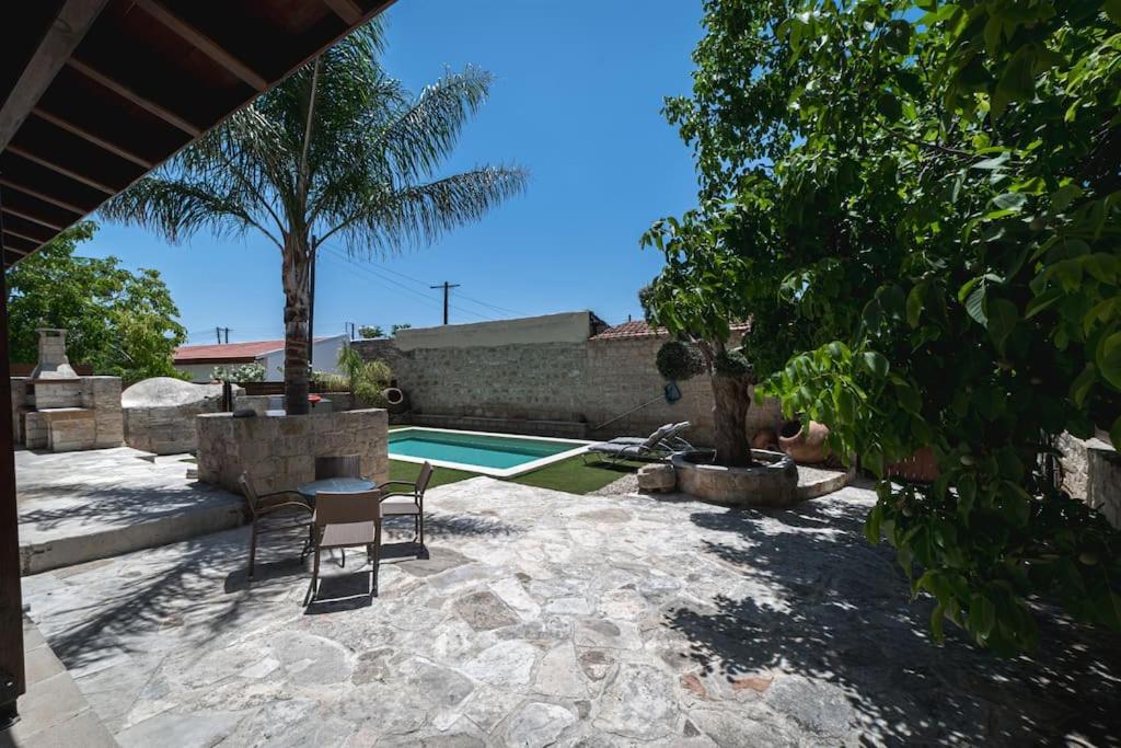 Villa To Palati with Private Pool Anogyra