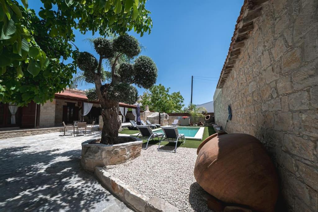 Villa To Palati with Private Pool Anogyra