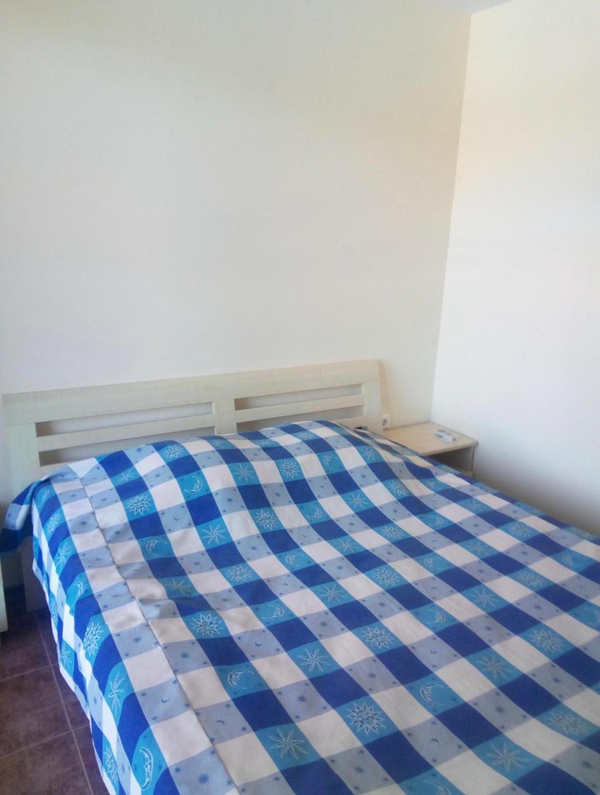 Spacious Family Fully Furnished 2 Rooms Apartment in Kavarna Apart Hotel