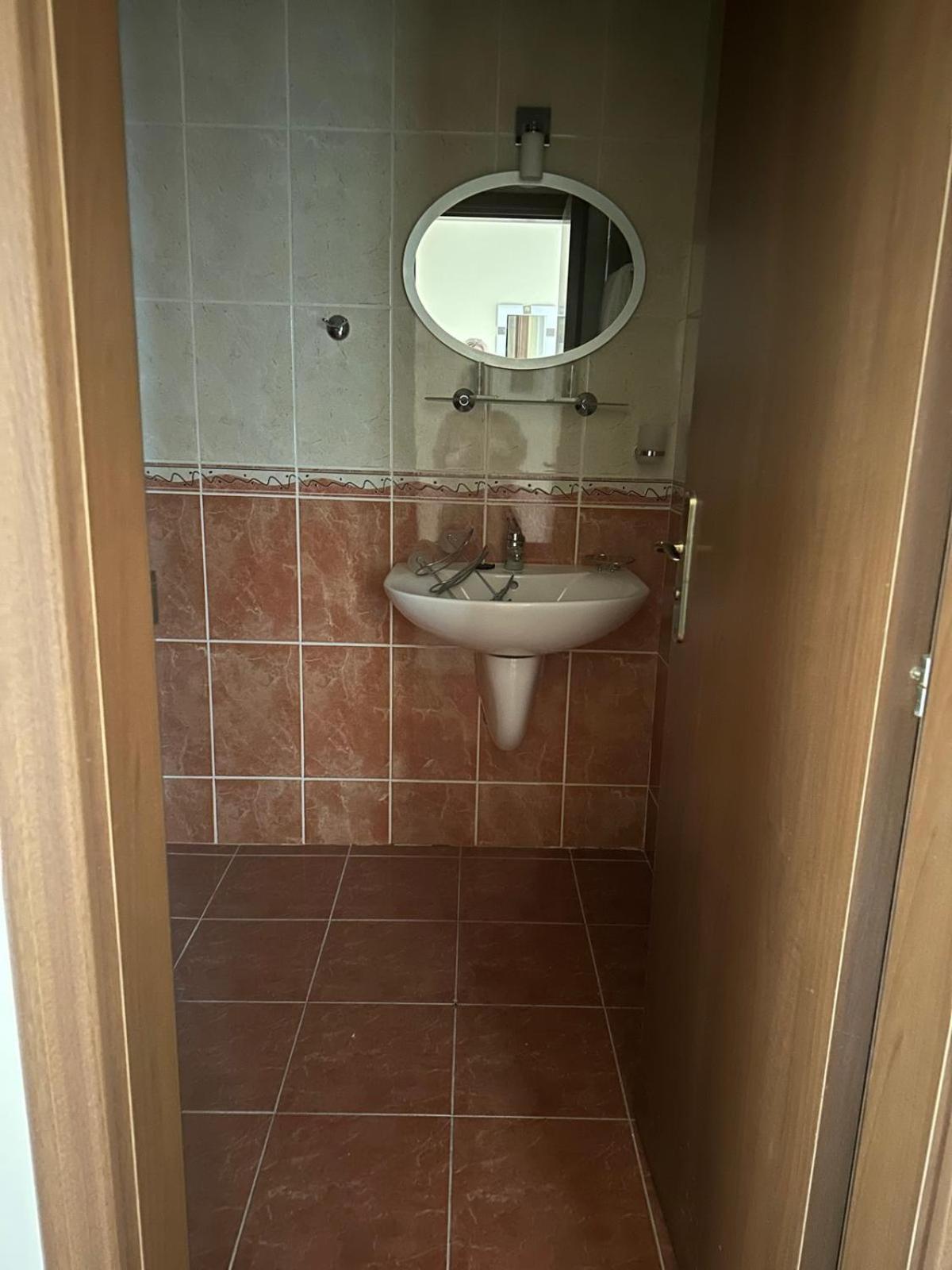 Spacious Family Fully Furnished 2 Rooms Apartment in Kavarna Apart Hotel