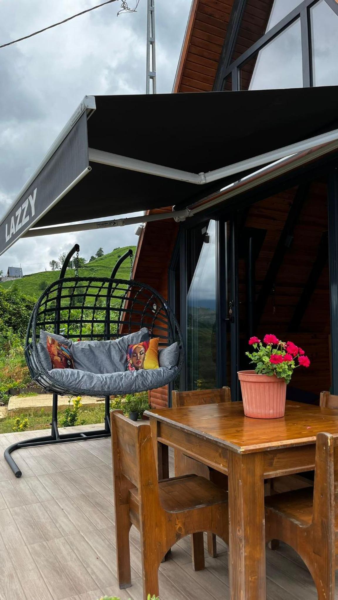 Lazzy Bungalov Black Sea view 2
