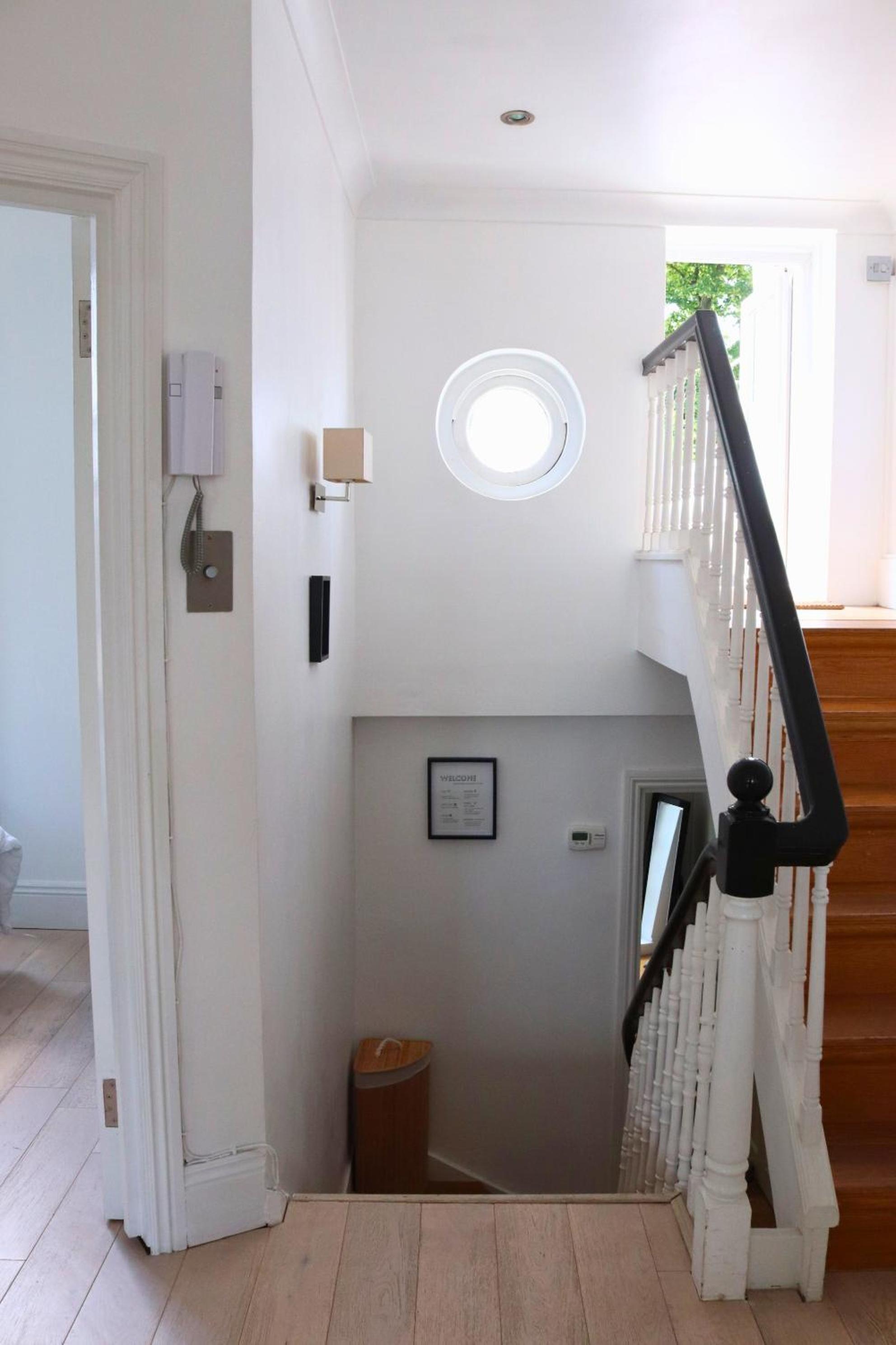Stylish 2BR Chelsea Penthouse with Private Rooftop