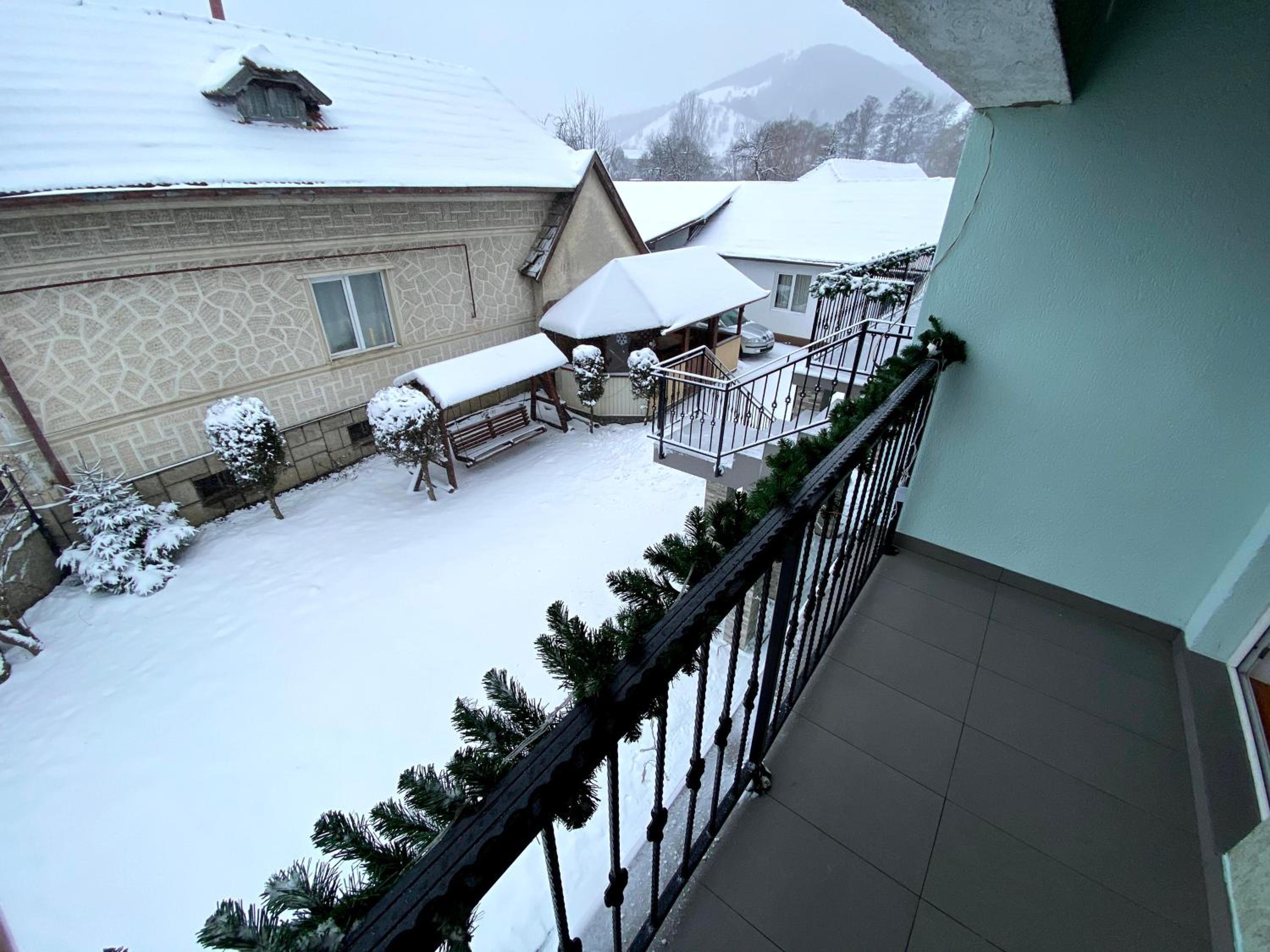 Casa Cojanu view 3