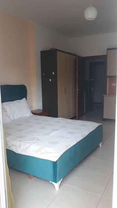 Studio beach apartment in center