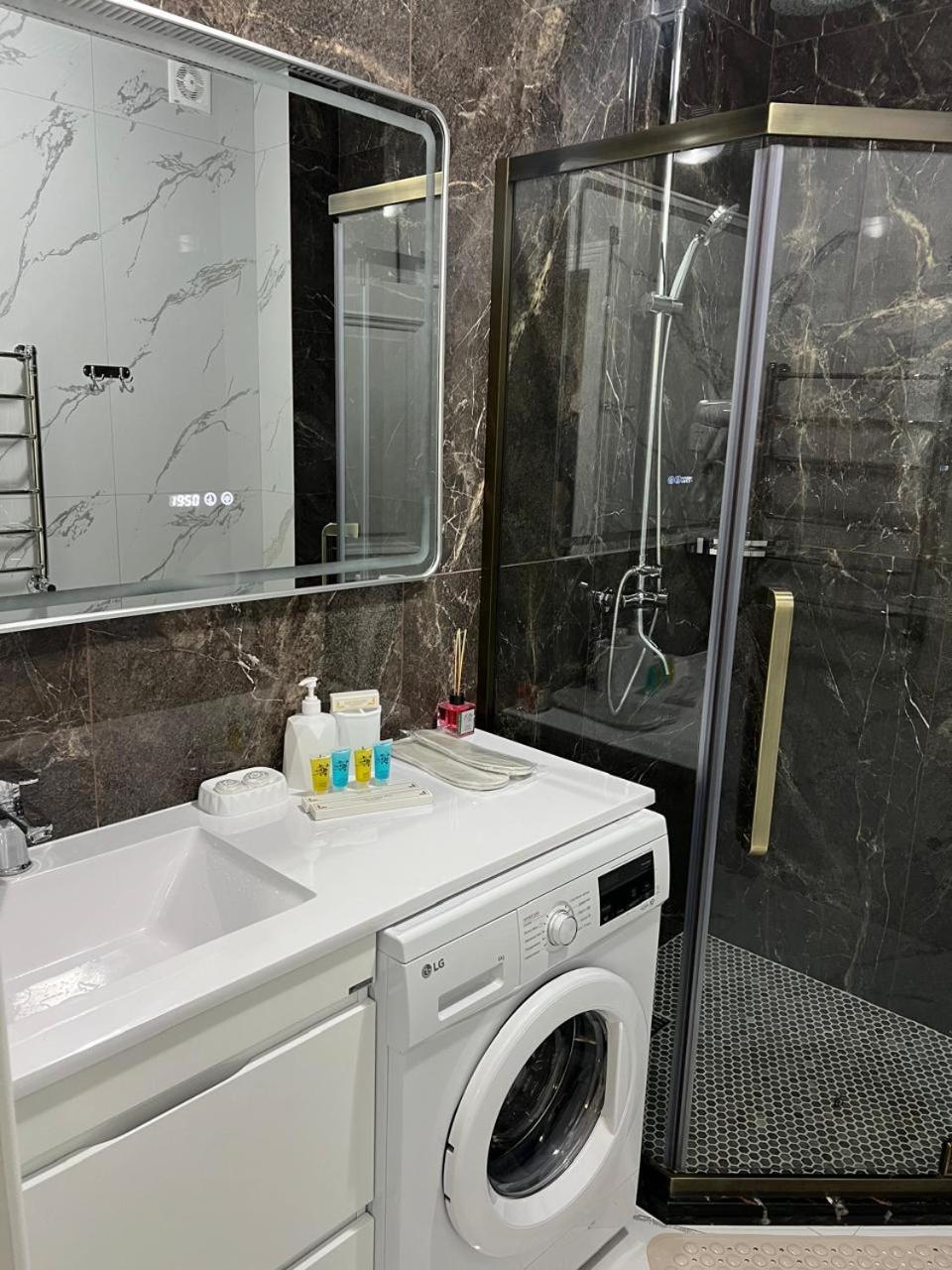 KERUEN SARAY APARTMENTs 20-1 view 4