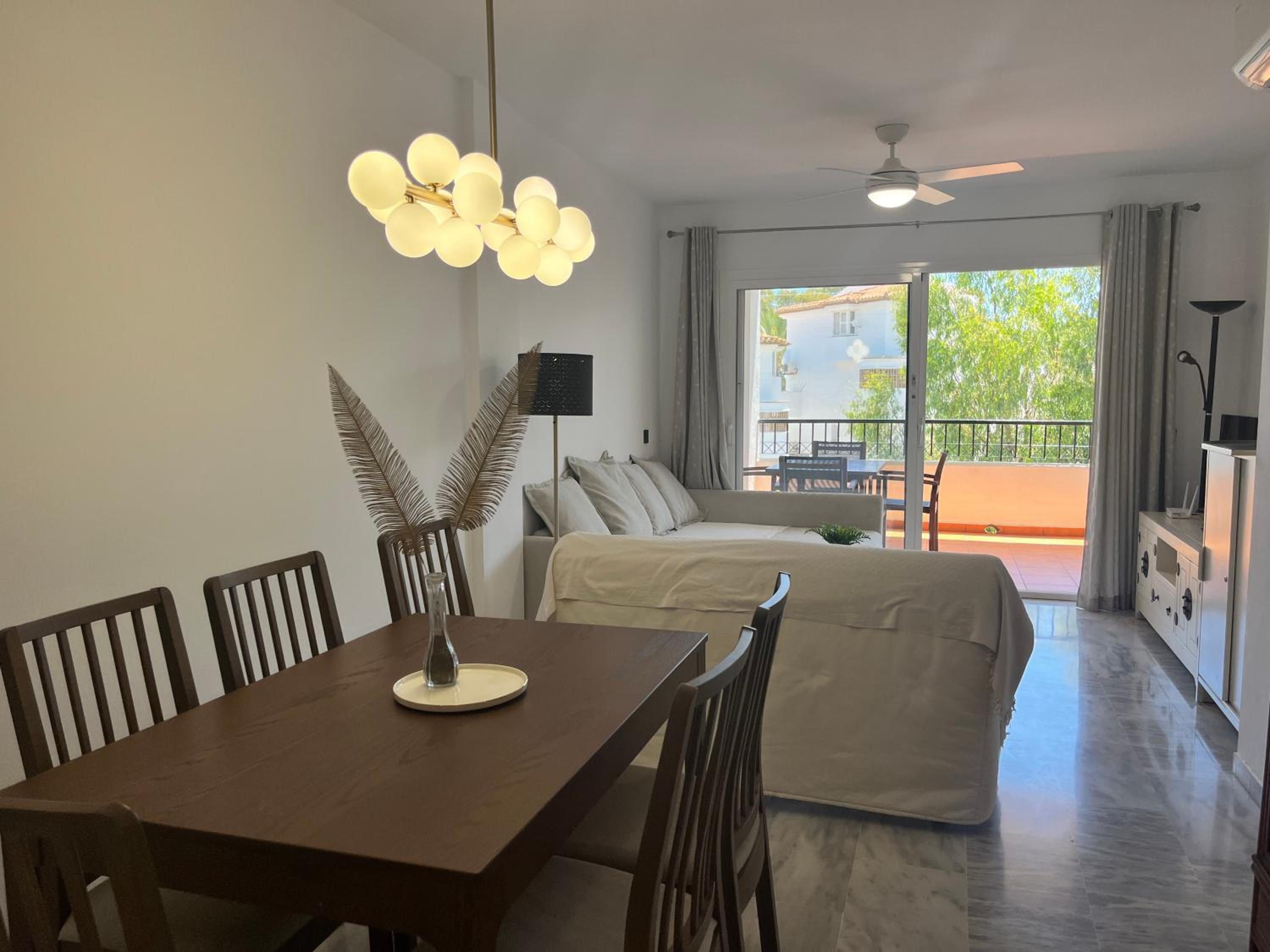 Charming Peaceful Apartment - Calahonda, Mijas