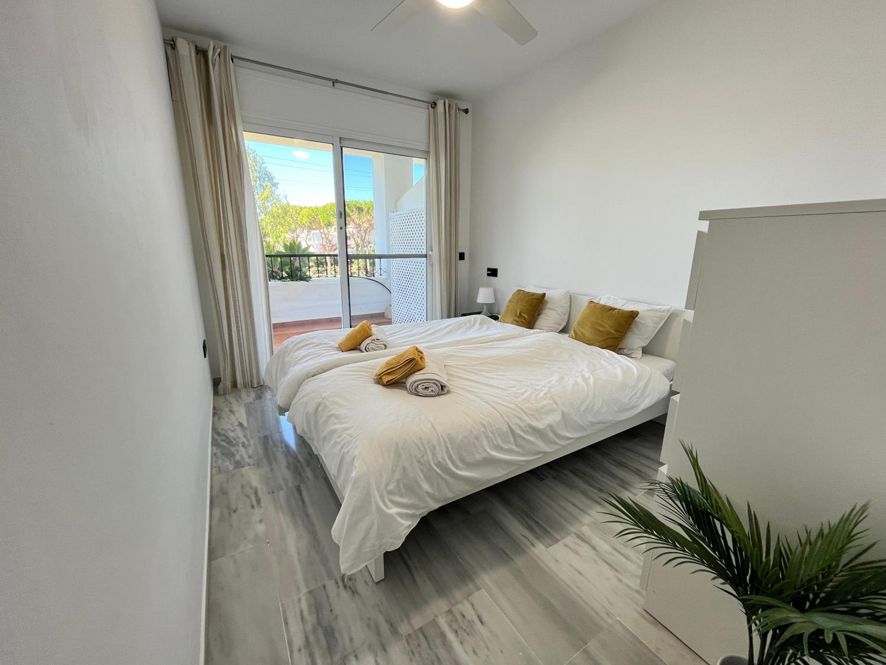 Charming Peaceful Apartment - Calahonda, Mijas