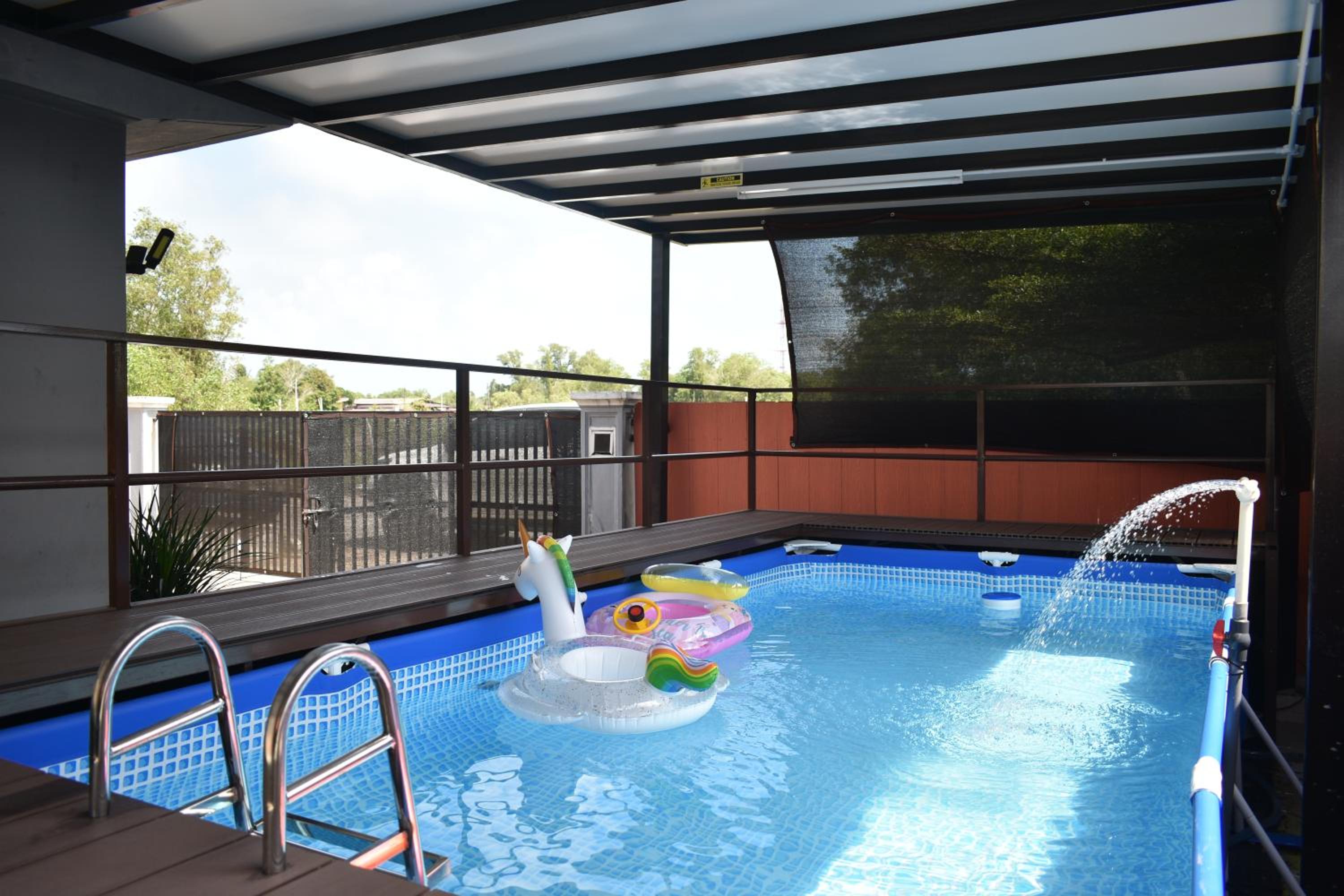 Dj Impiana Homestay - Private Kids Pool photo 3