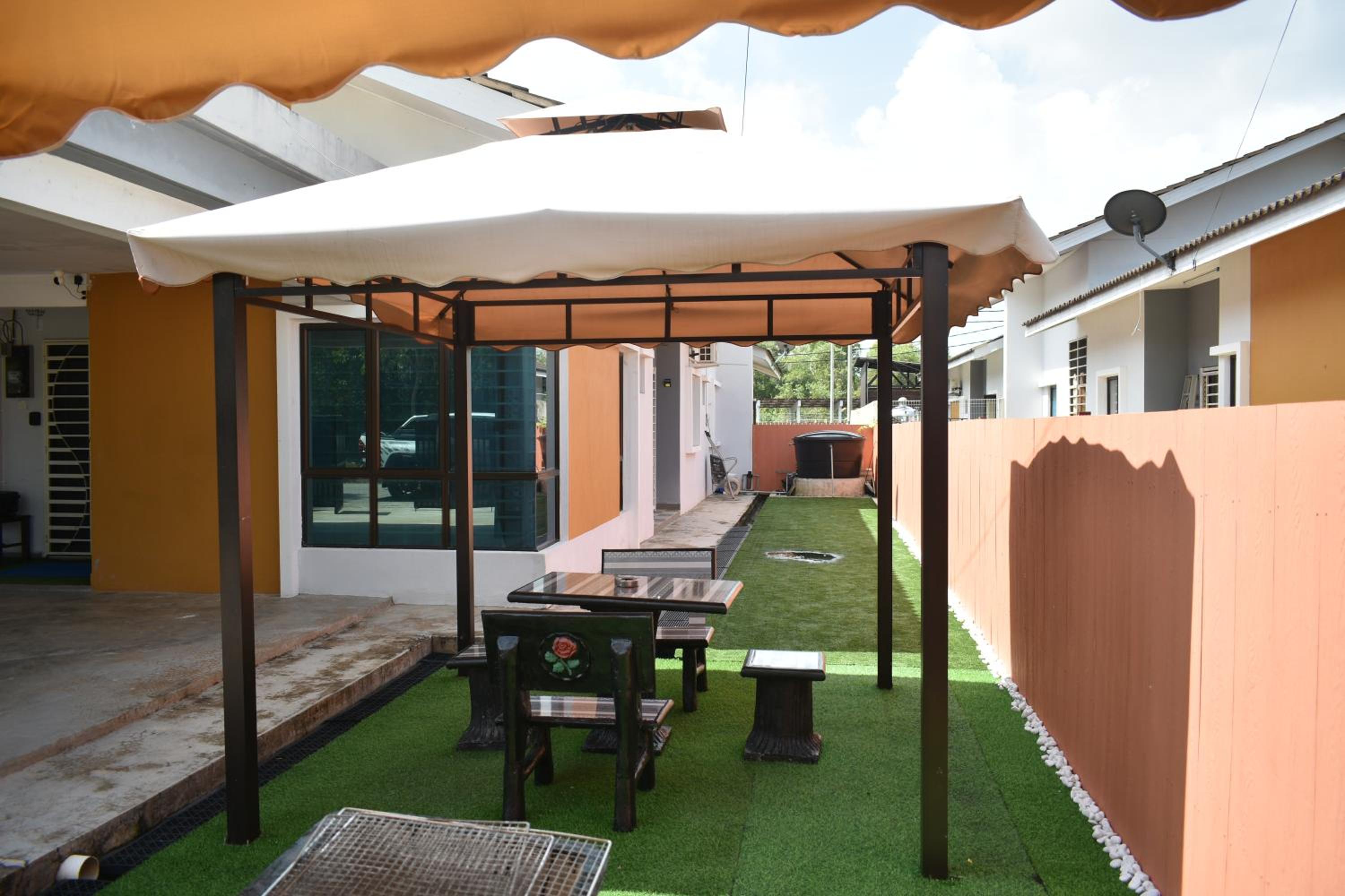 Dj Impiana Homestay - Private Kids Pool photo 6