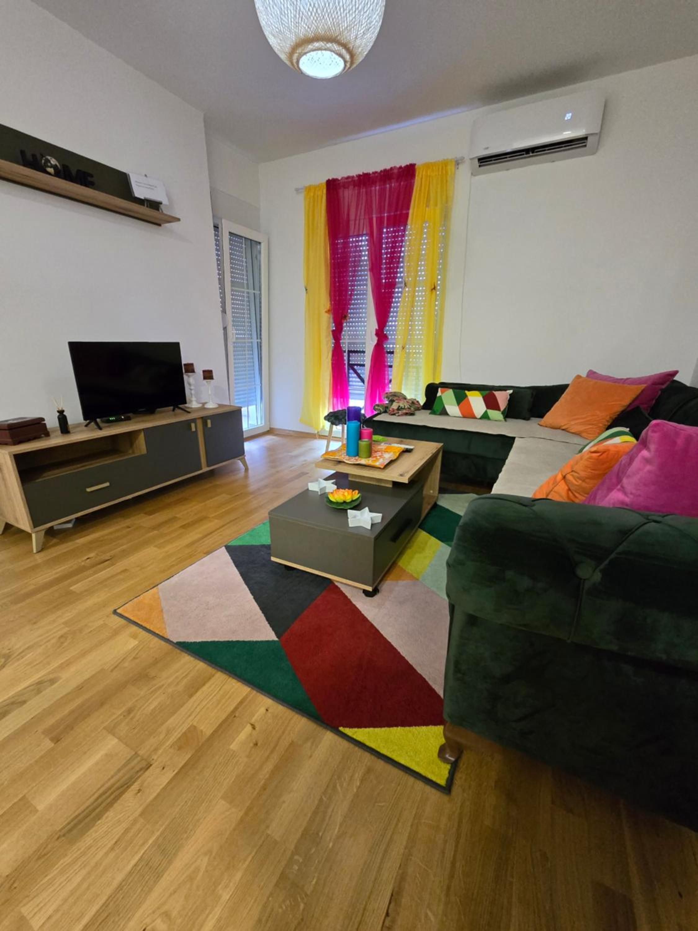 Apartman AURORA CETINJE view 3