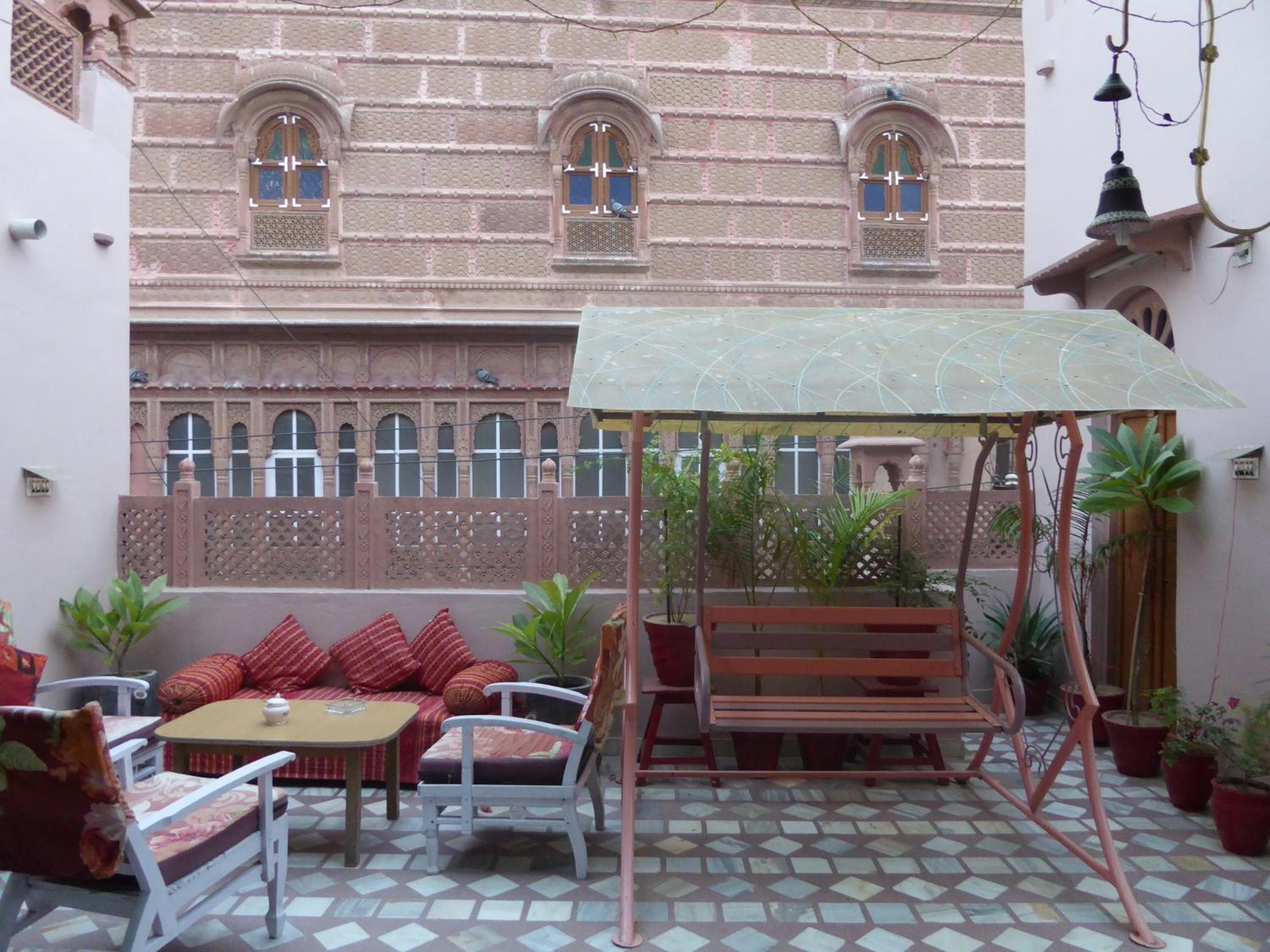 Photo 12