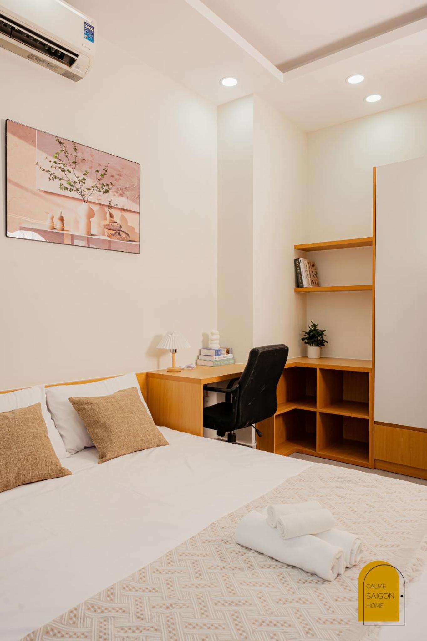 Calme Saigon Home