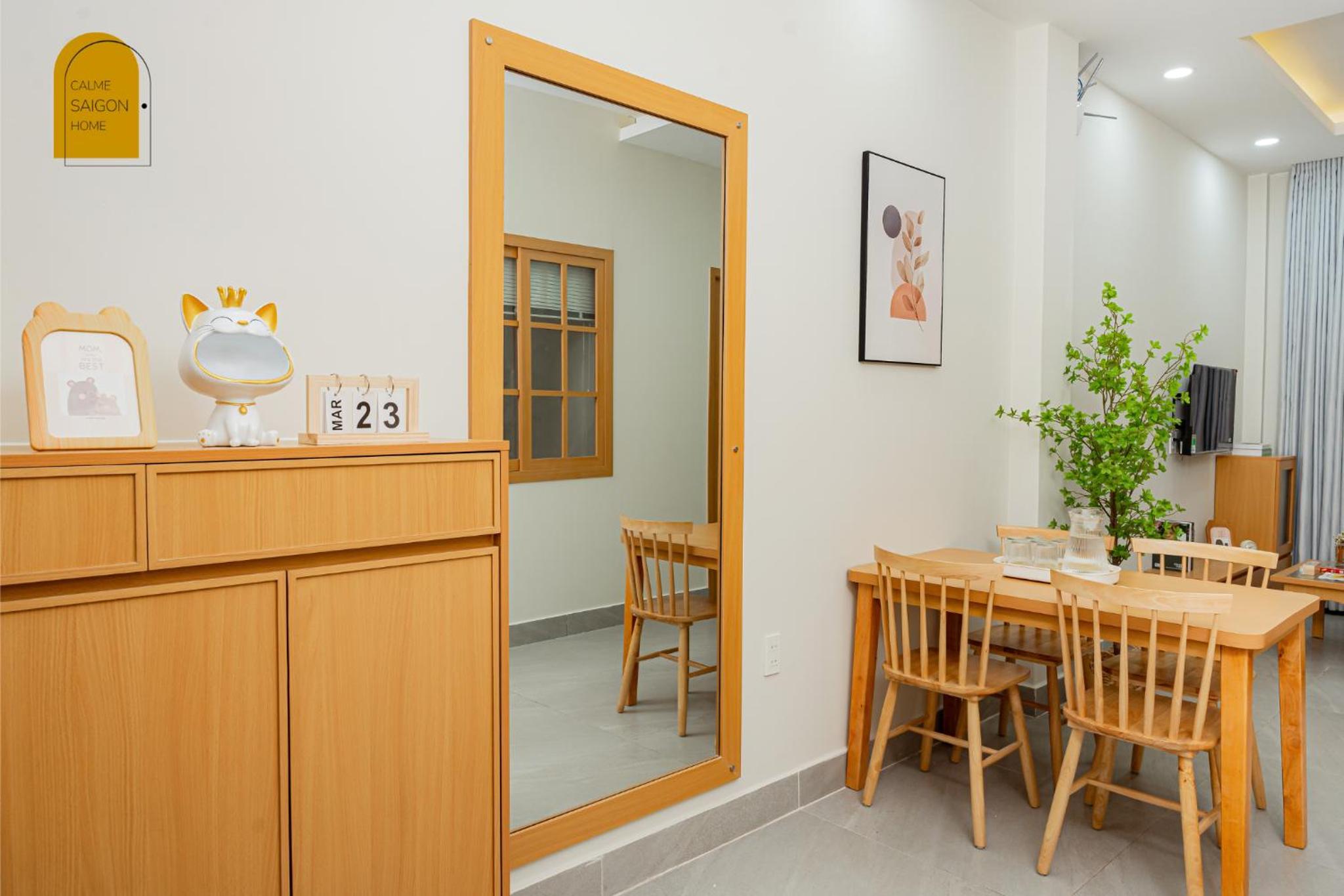 Calme Saigon Home