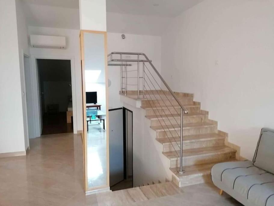 Comfortable apartment with the view view 4