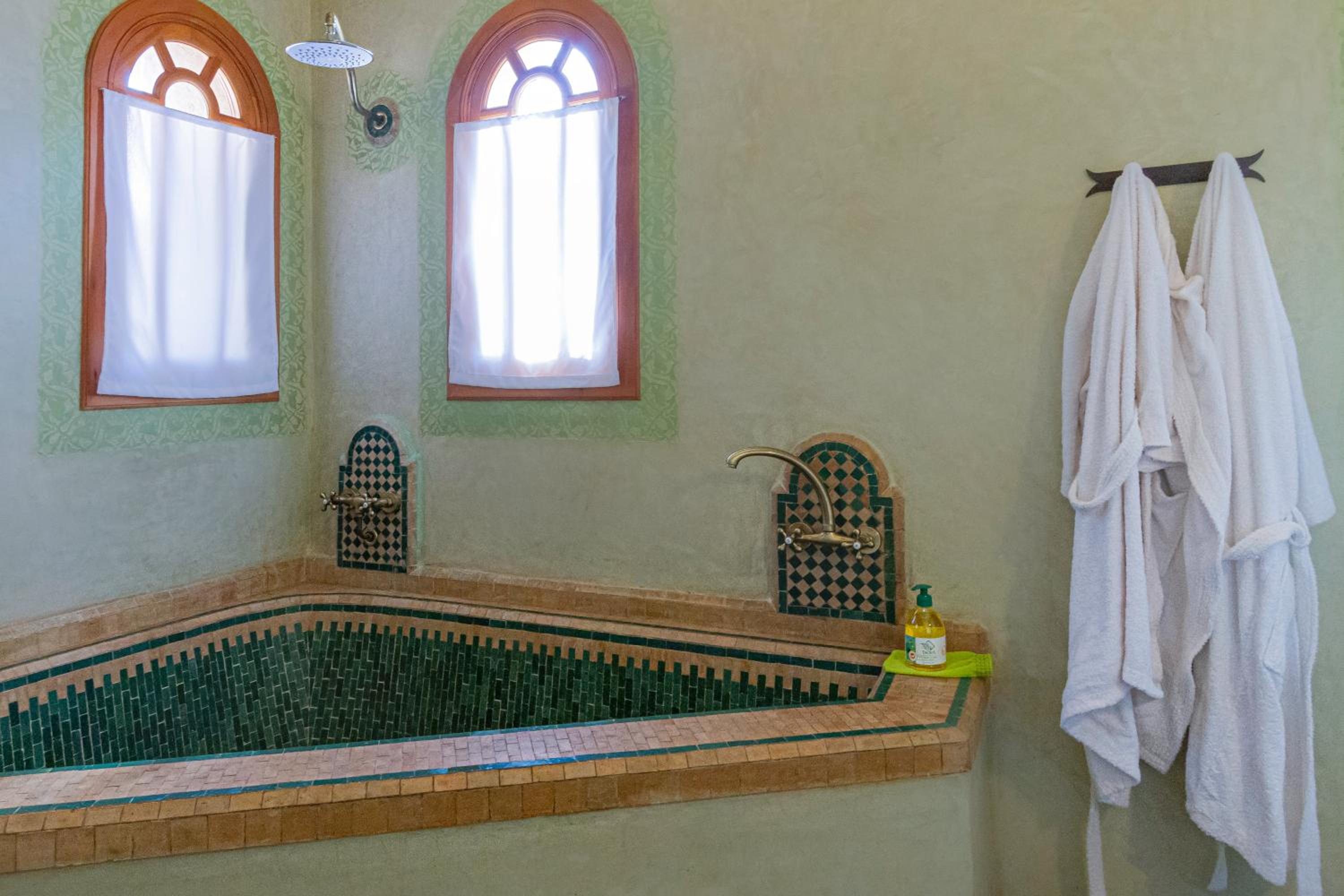 Authentic Family House in the Marrakesh palm grove view 5