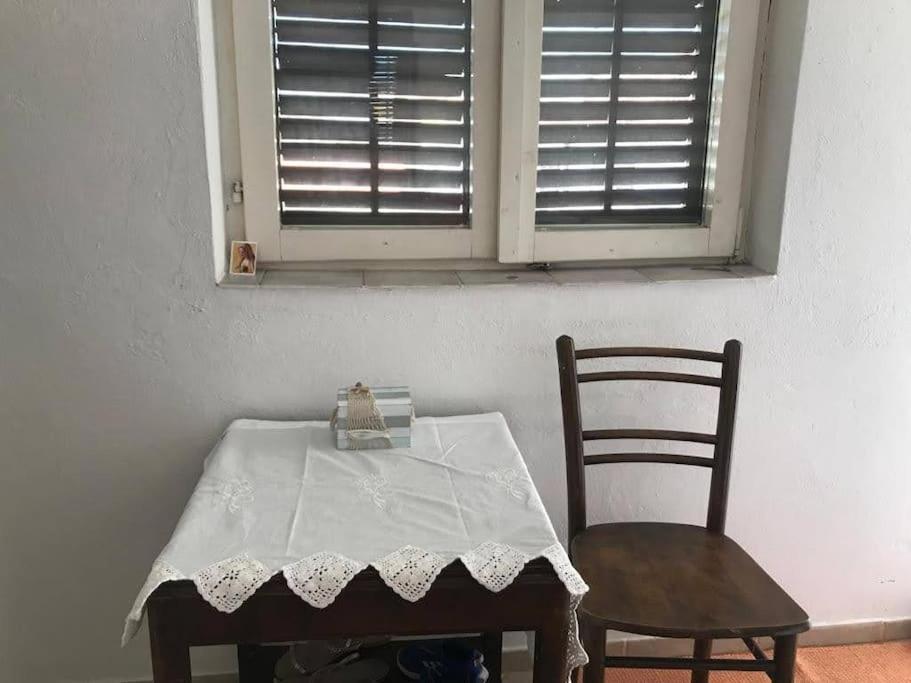 Apartment by the Church on Olib view 4