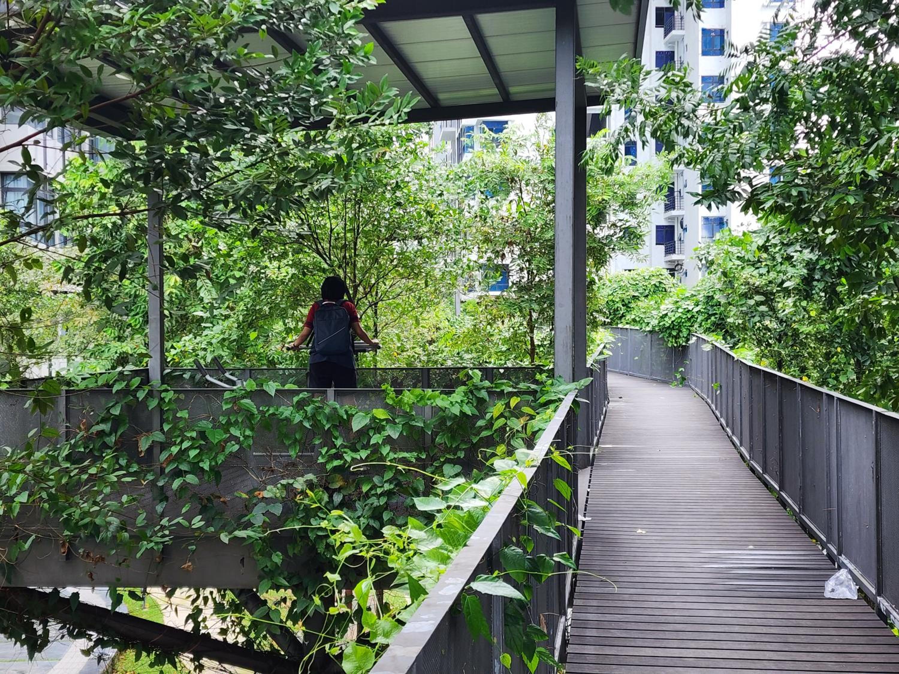 Astoria,4r3b,4kmtoklcc,1505sf,bigbalcony,newcondo,bathtub,nicefacilities
