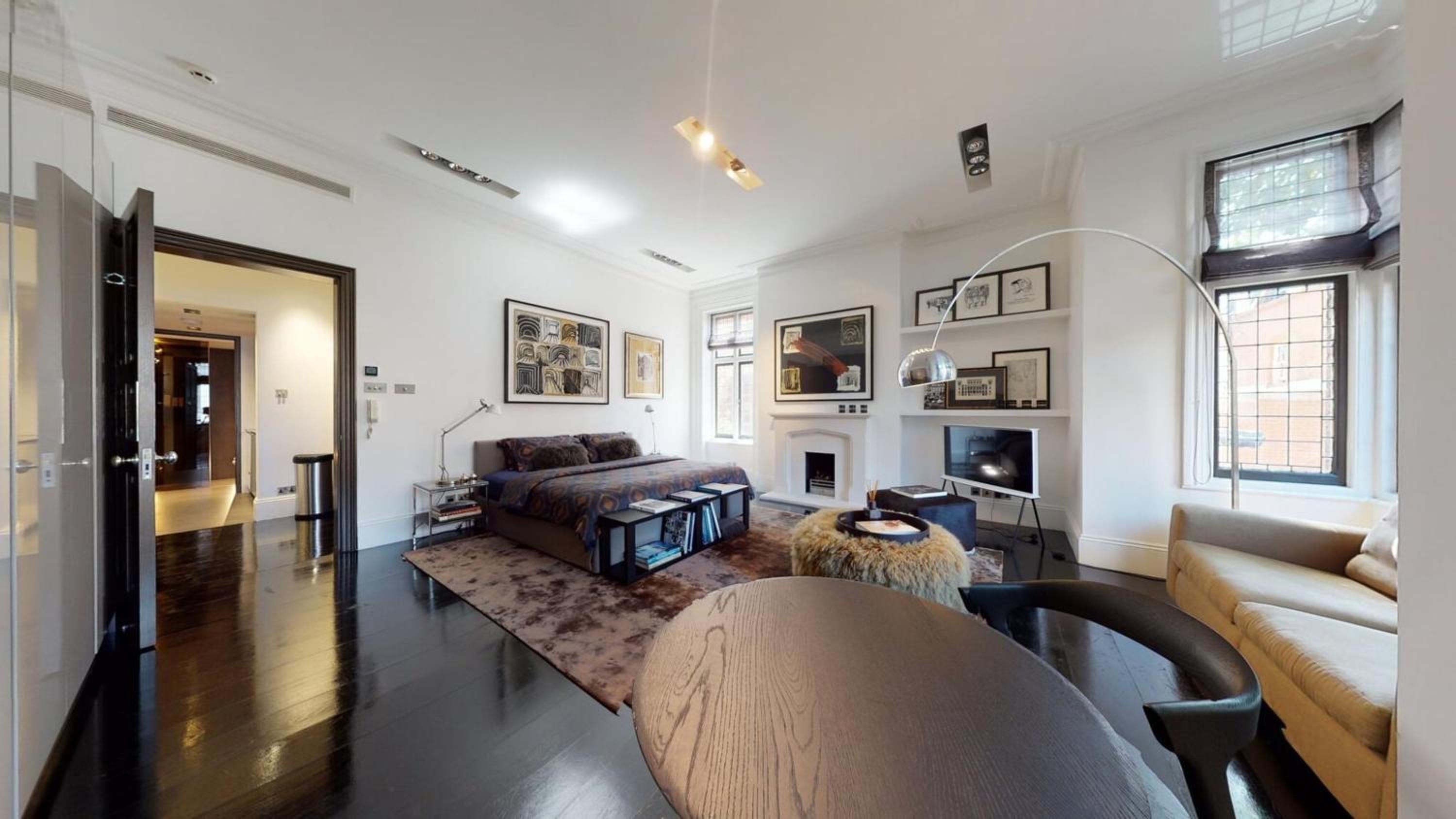 Luxury Suite in Cadogan Square 1