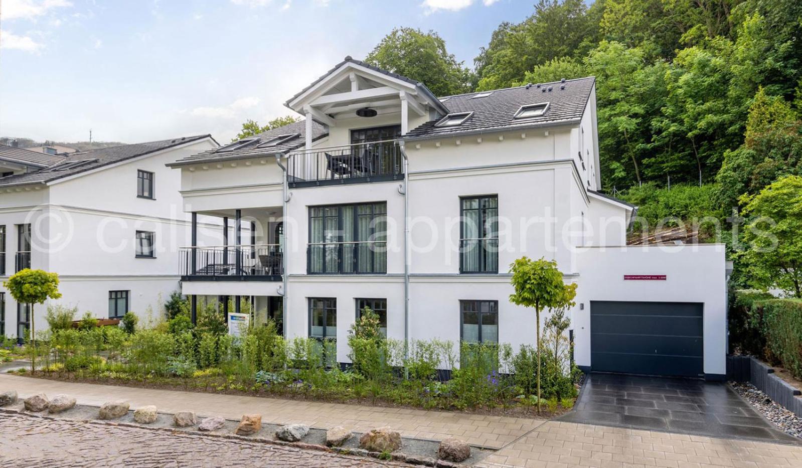 Villa Beatrice by Callsen