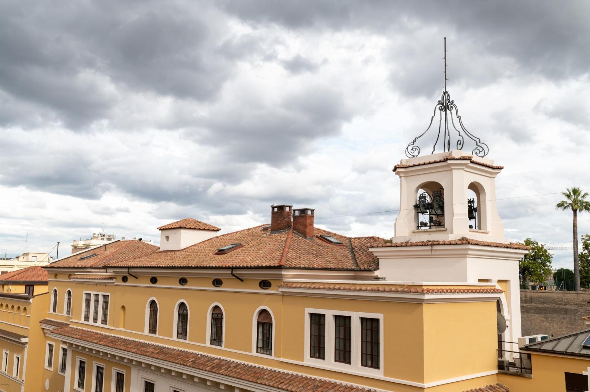 Sistine Chapel View Rooms Check-in From 3 Pm To 10 Pm