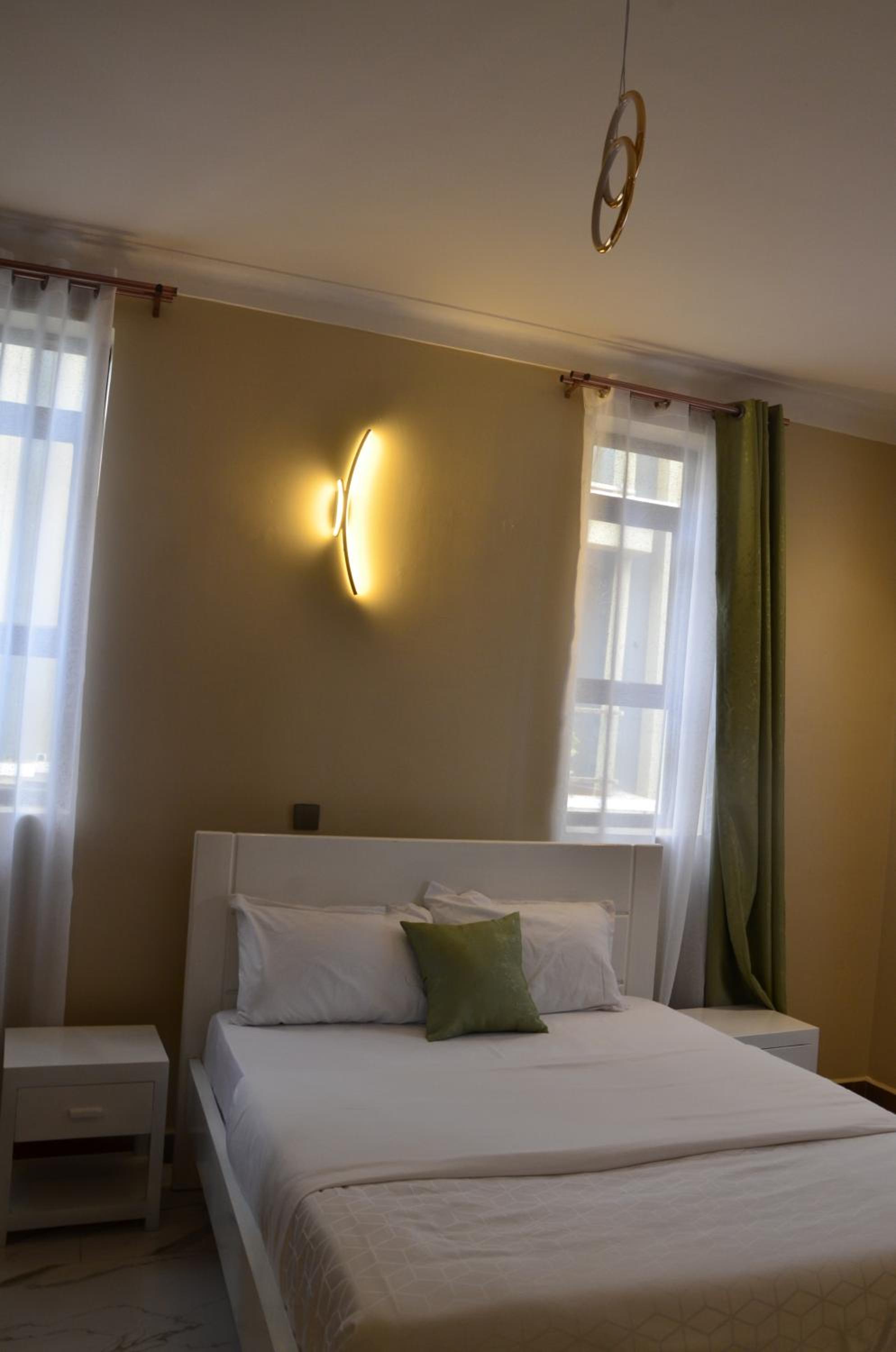 MDs Apartments
