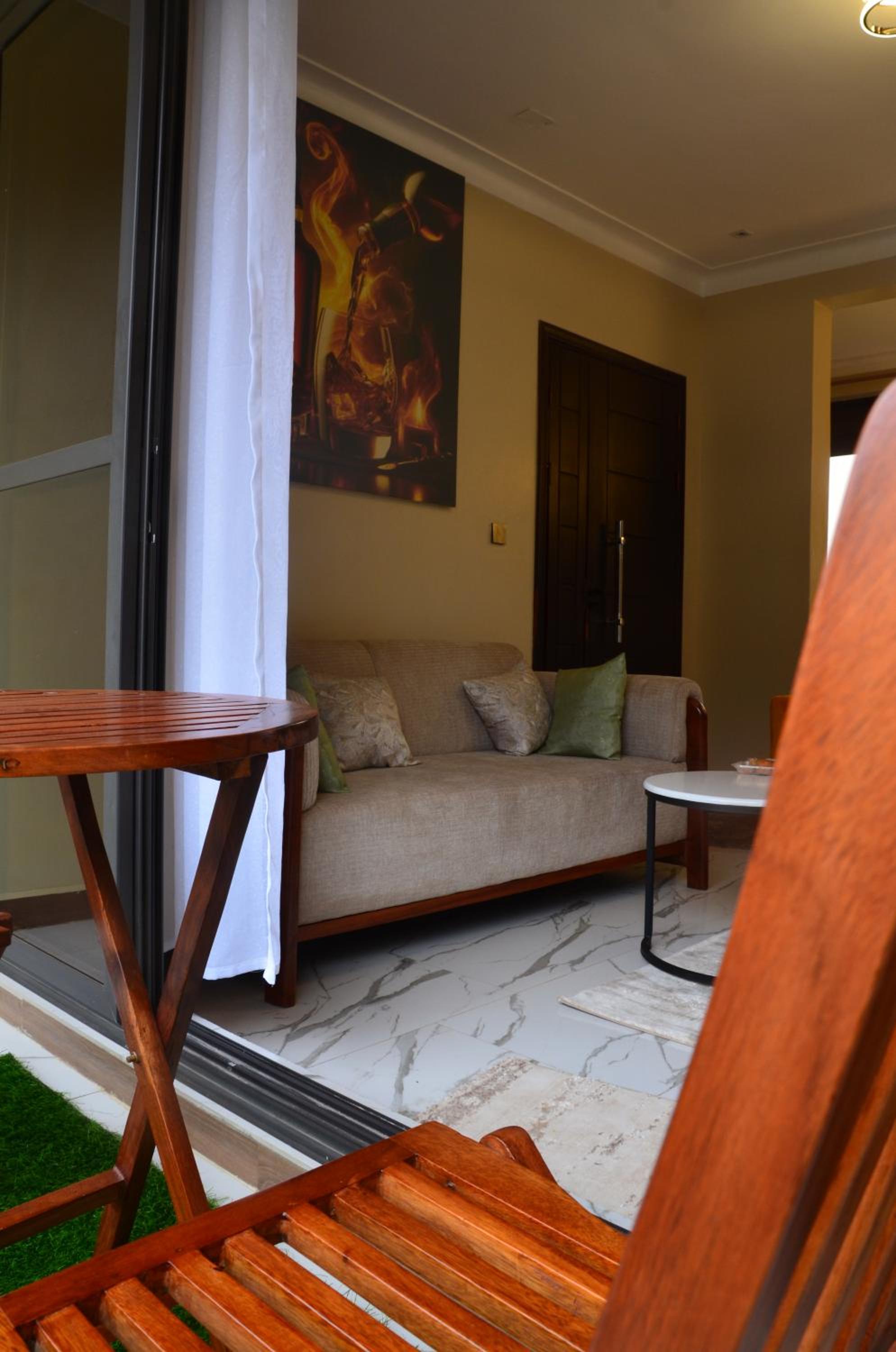 MDs Apartments
